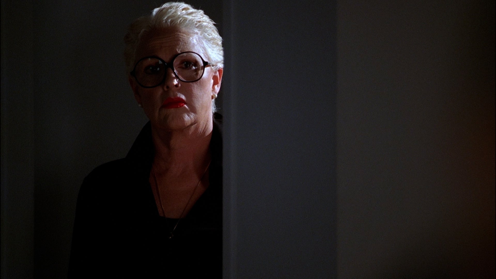 Nip/Tuck Season 5 Episode 12 Lulu Grandiron