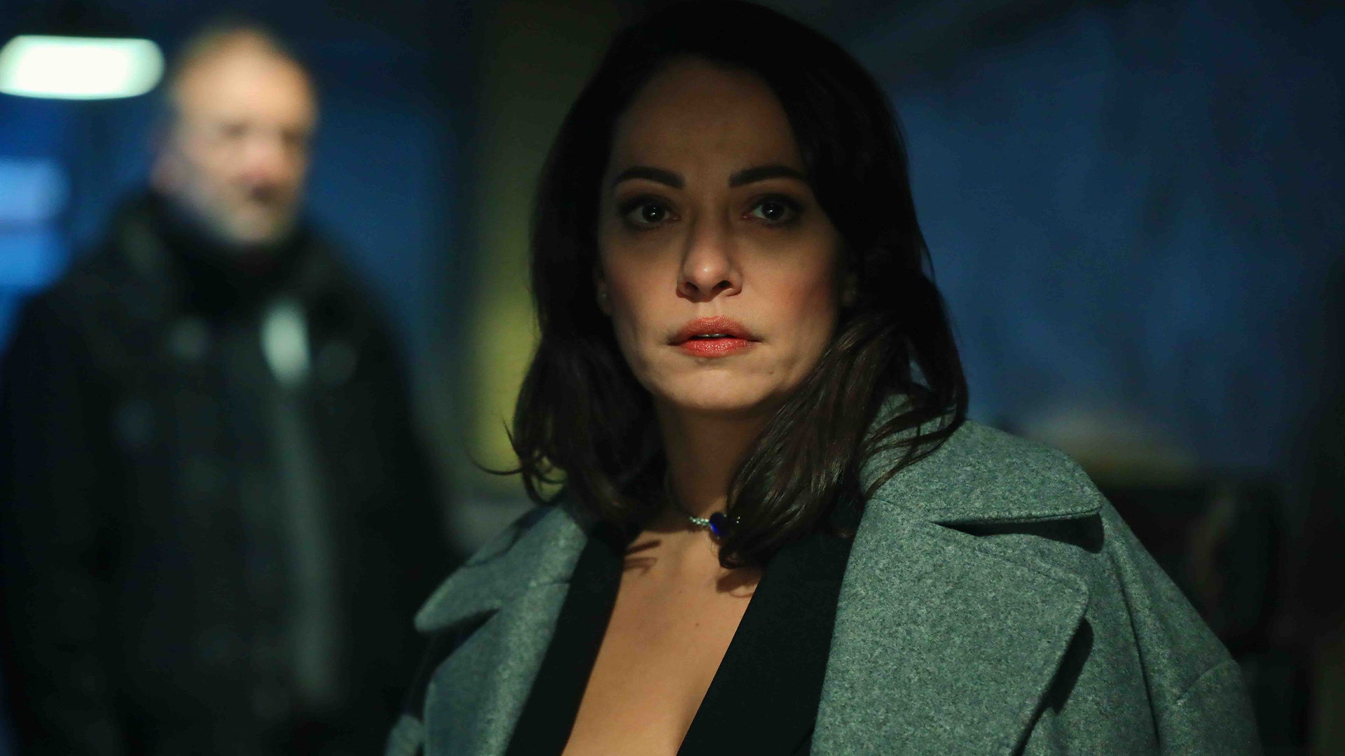 ثلاث قروش الموسم 1 الحلقة 31 عدو عدوي صديقي- الجزء 1