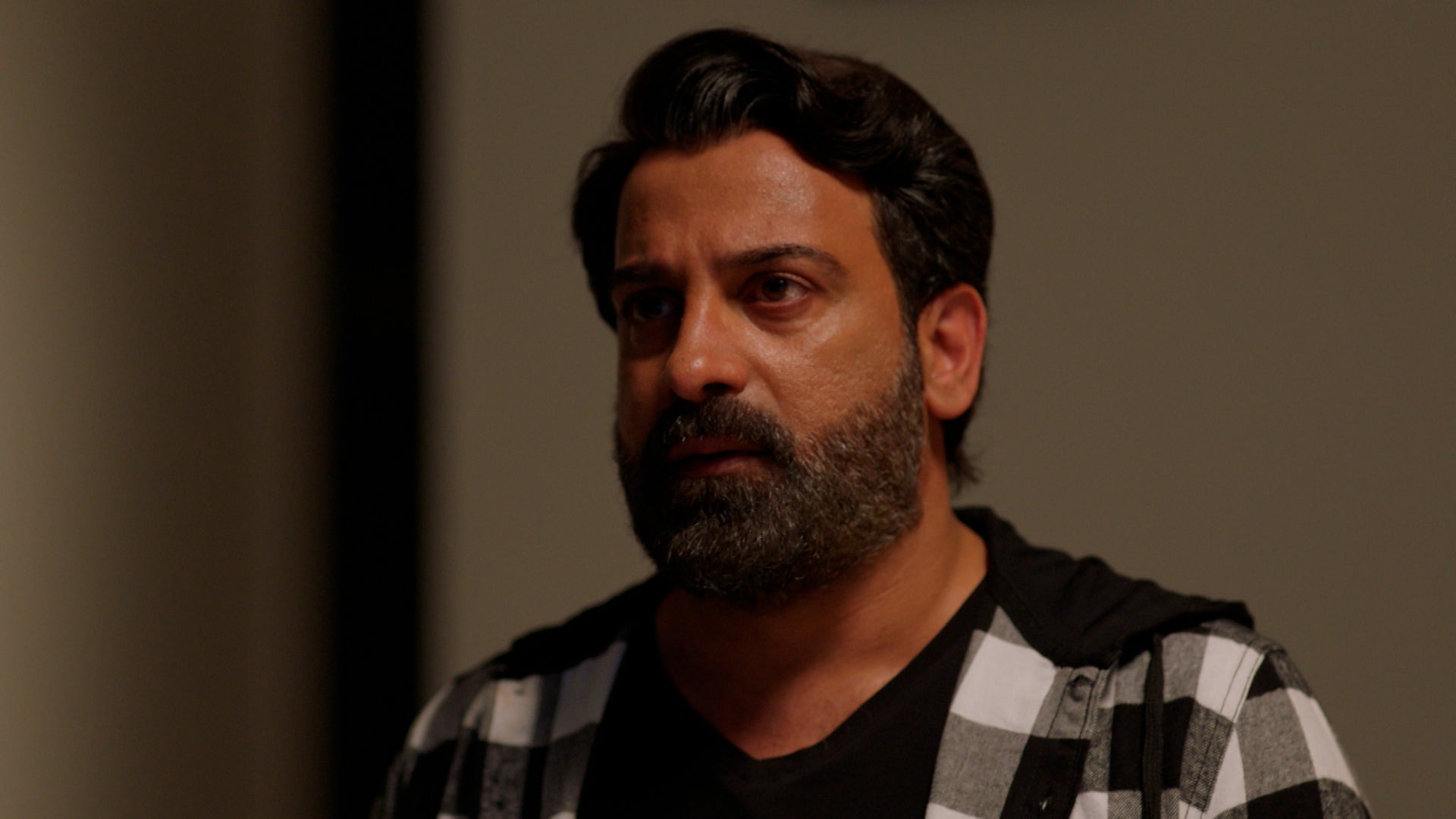 Hadrat El Mawqef Season 1 Episode 16 Episode 16