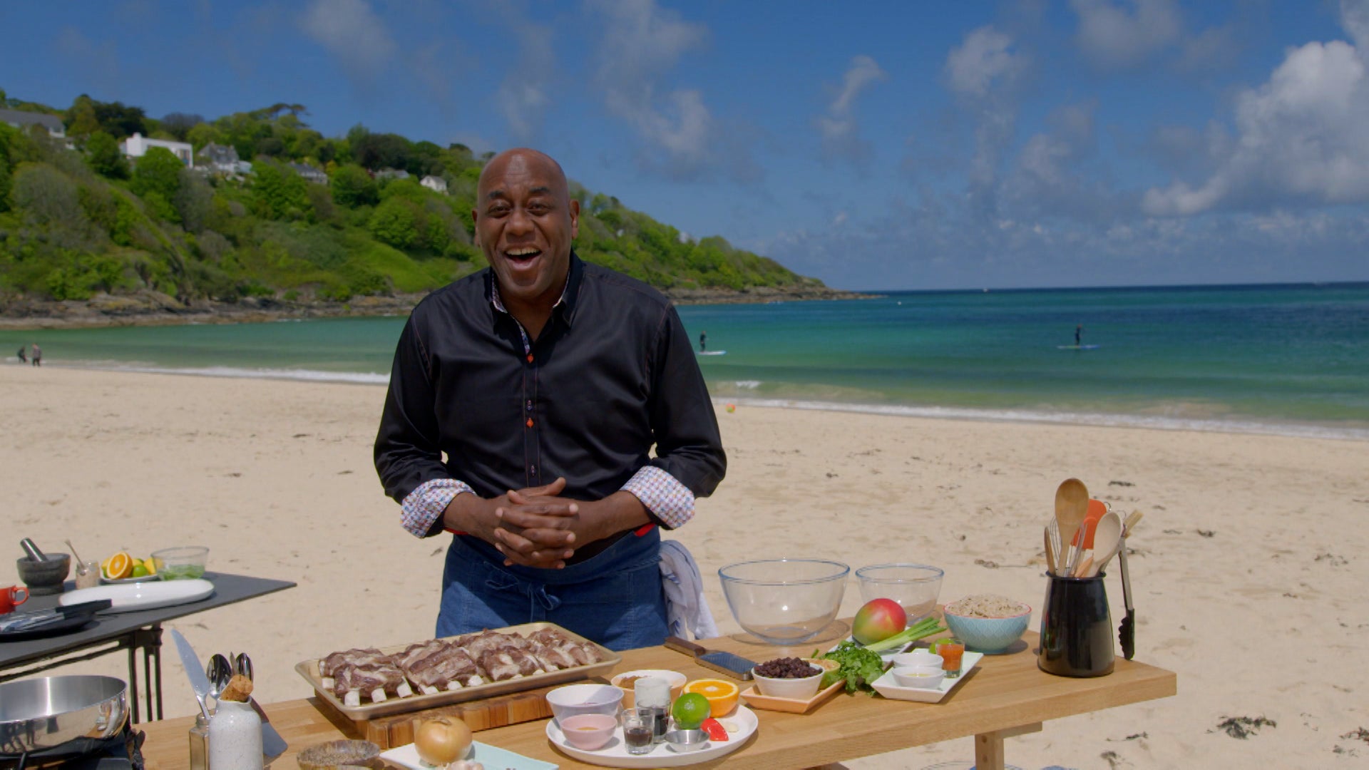 Ainsley's Good Mood Food Season 1 Episode 4 Honey