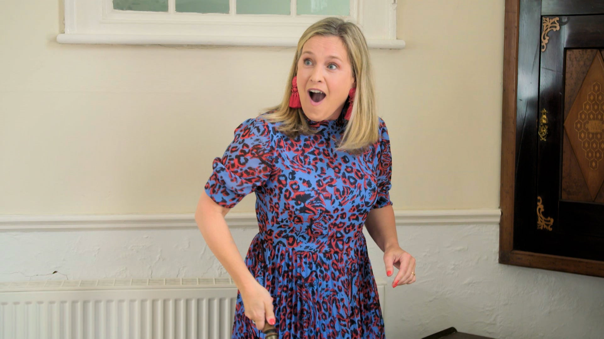 Dream Home Makeovers with Sophie Robinson