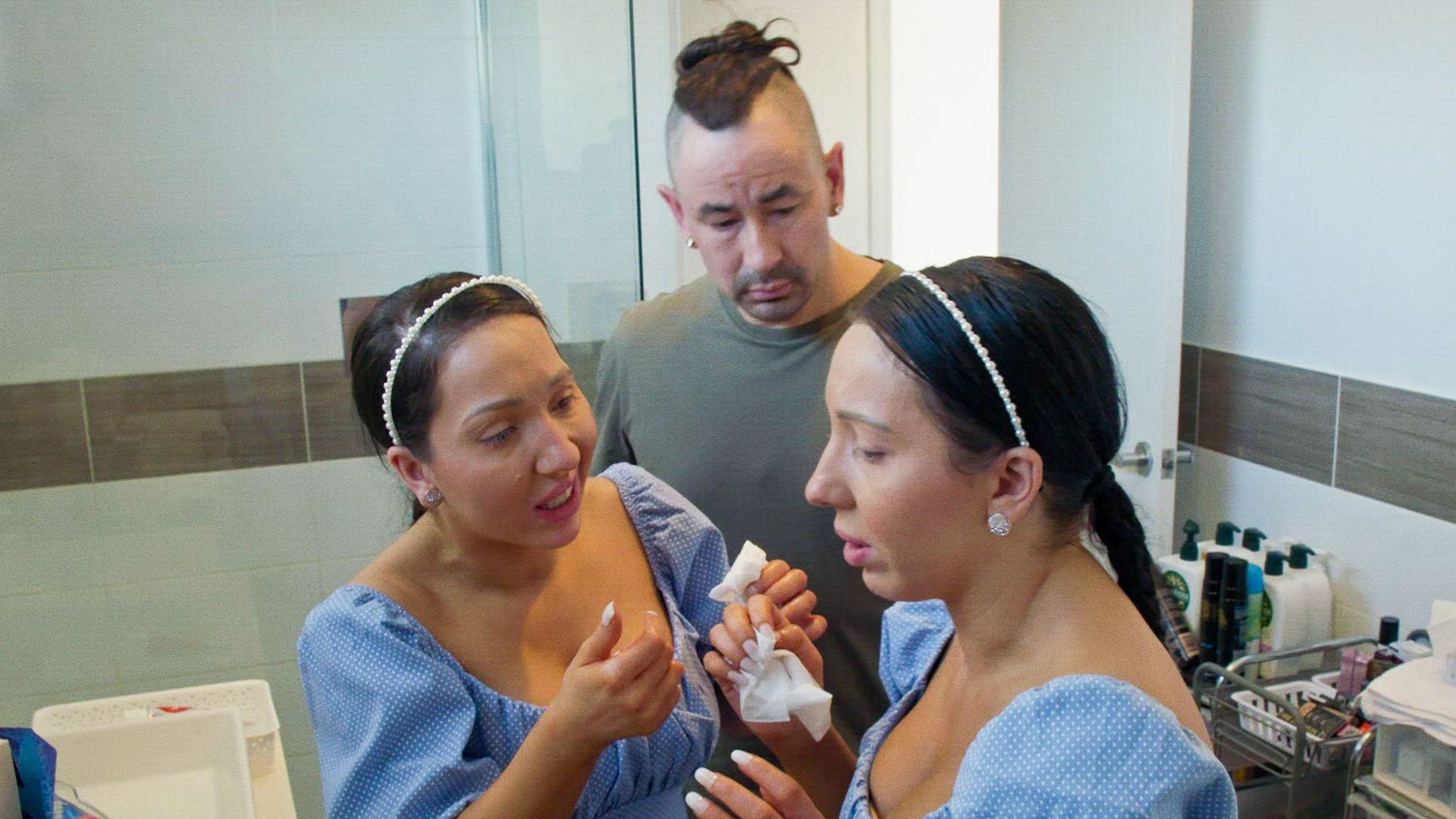 Extreme Sisters Season 2 Episode 7 A Tooth for a Tooth