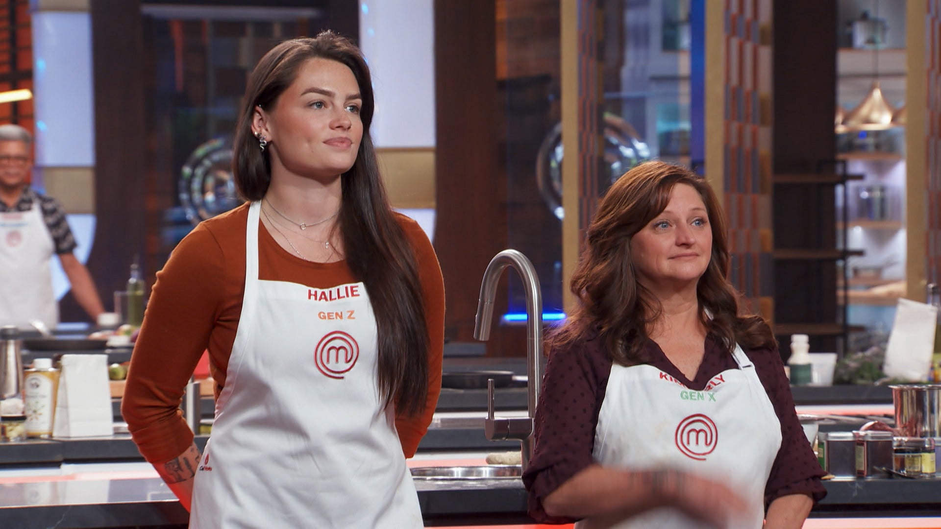 ماسترشيف يو إس ايه الموسم 14 الحلقة 14 حرارة لا تُقاوم: صندوق الأسرار