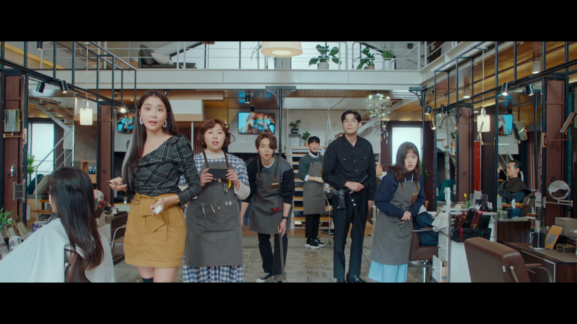 الفراشات المحلقة الموسم 1 الحلقة 1 الحلقة 1