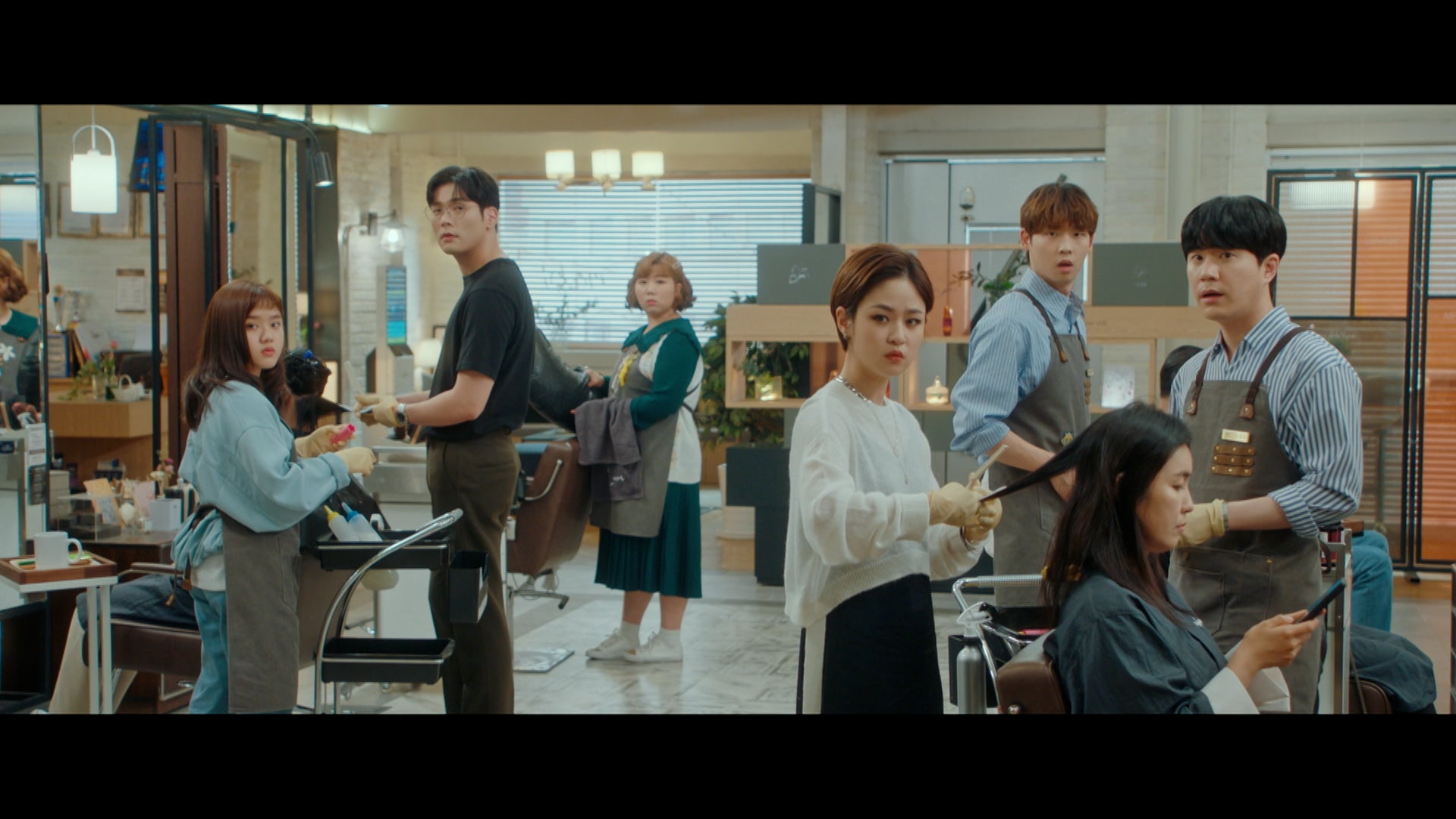 الفراشات المحلقة الموسم 1 الحلقة 17 الحلقة 17