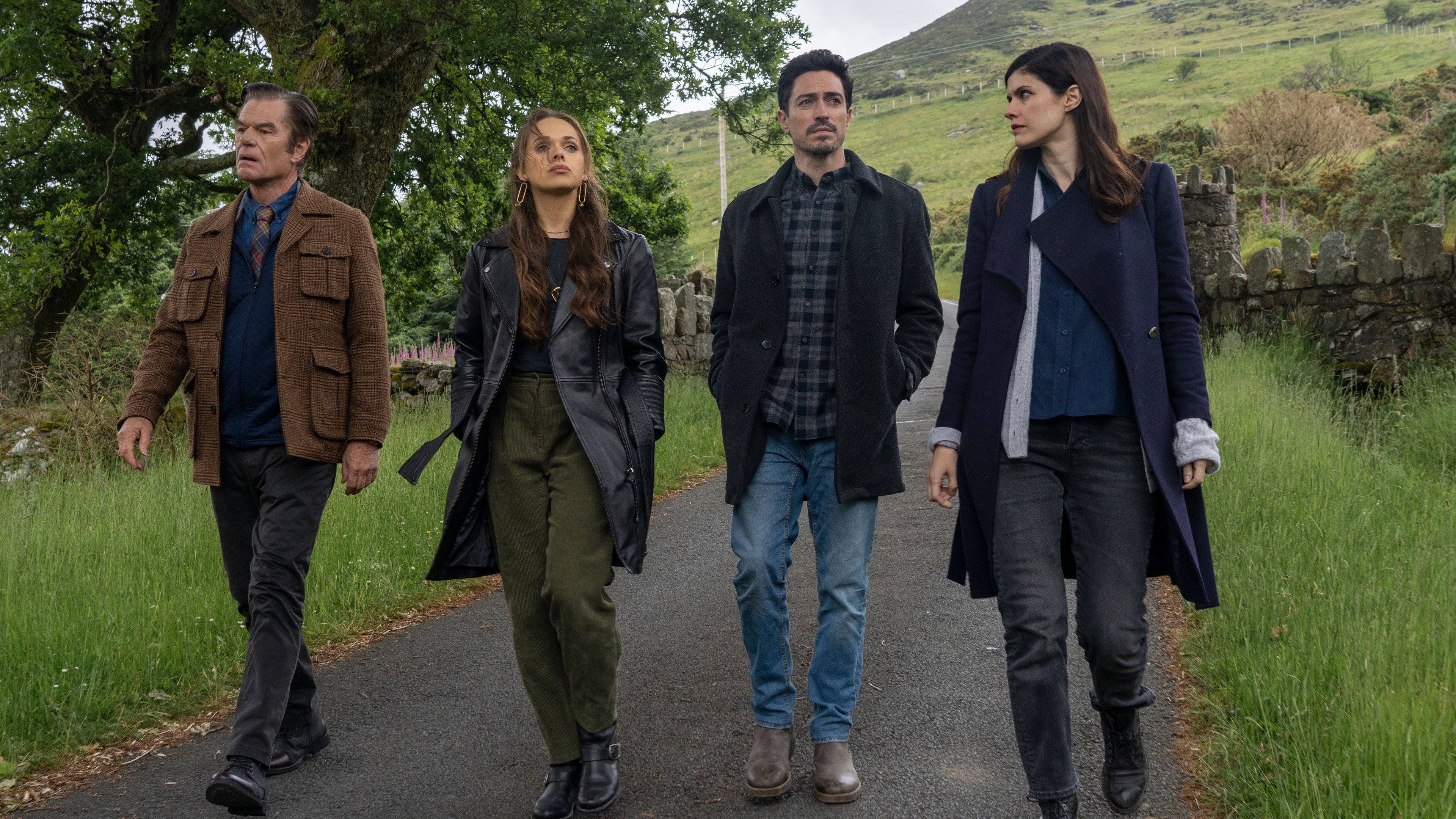 أن ريسيز مايفير ويتشيز الموسم 2 الحلقة 6 ميكالماس