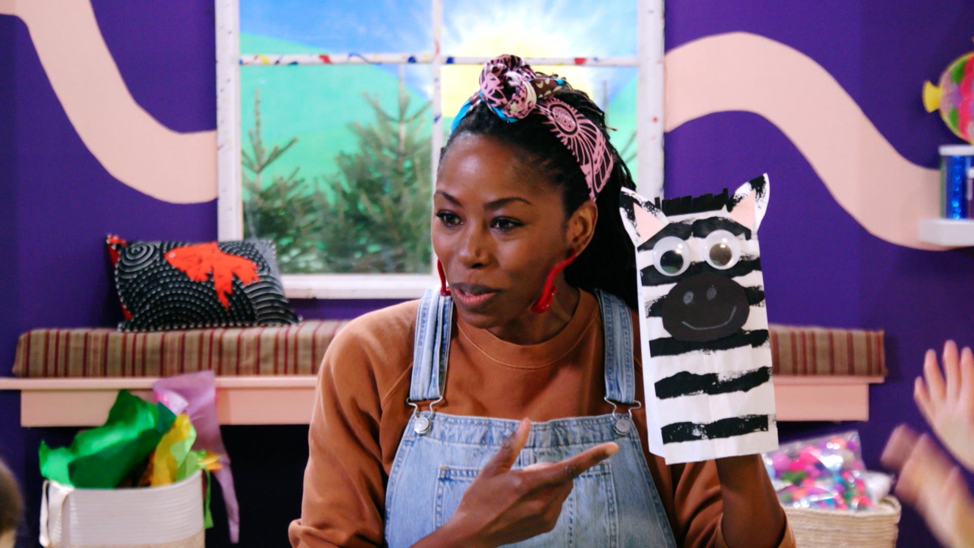 Curious Crafting Season 1 Episode 22 Paper Bag Zebra Puppet