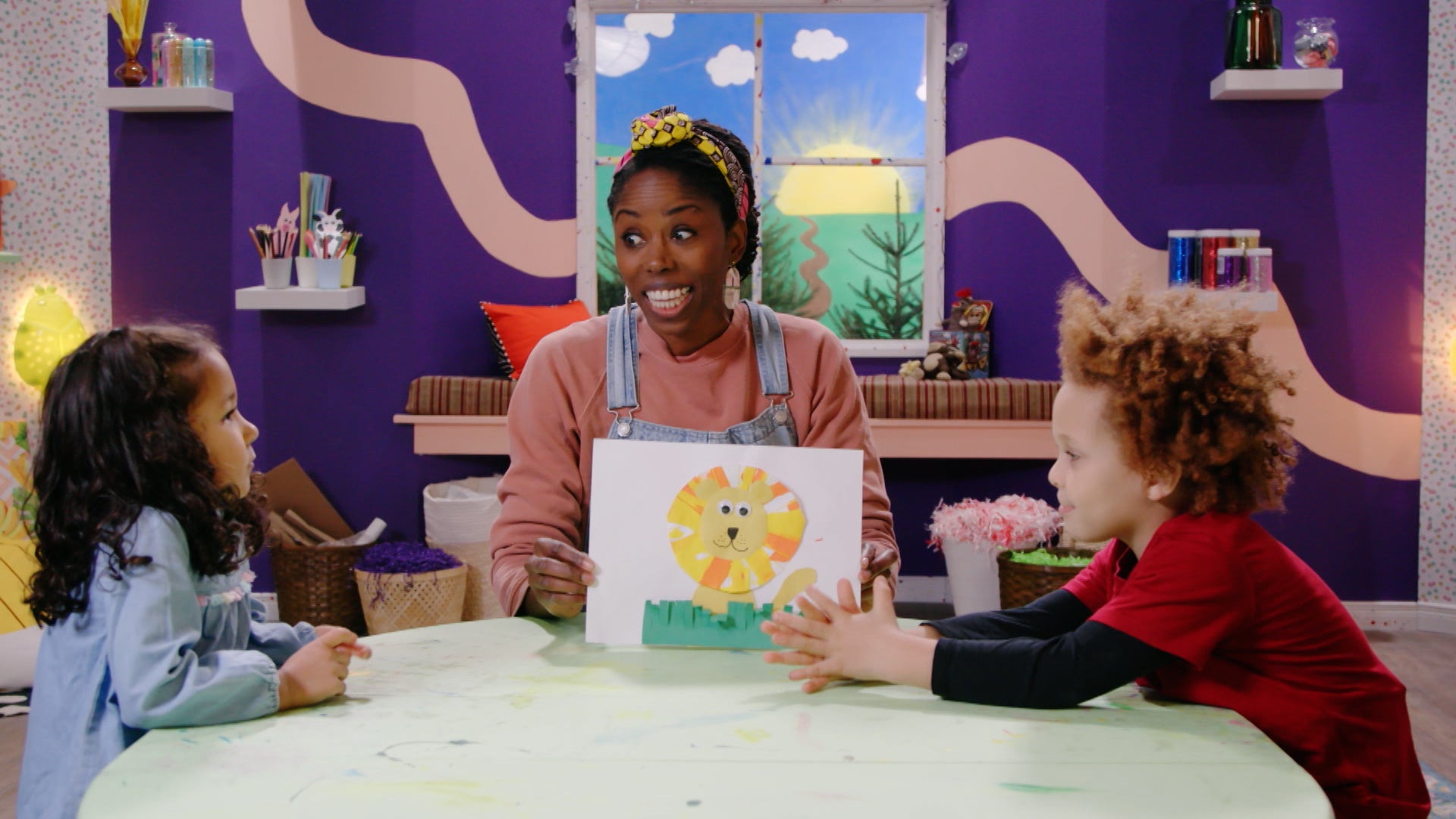 Curious Crafting Season 1 Episode 31 Salad Spinner Lion
