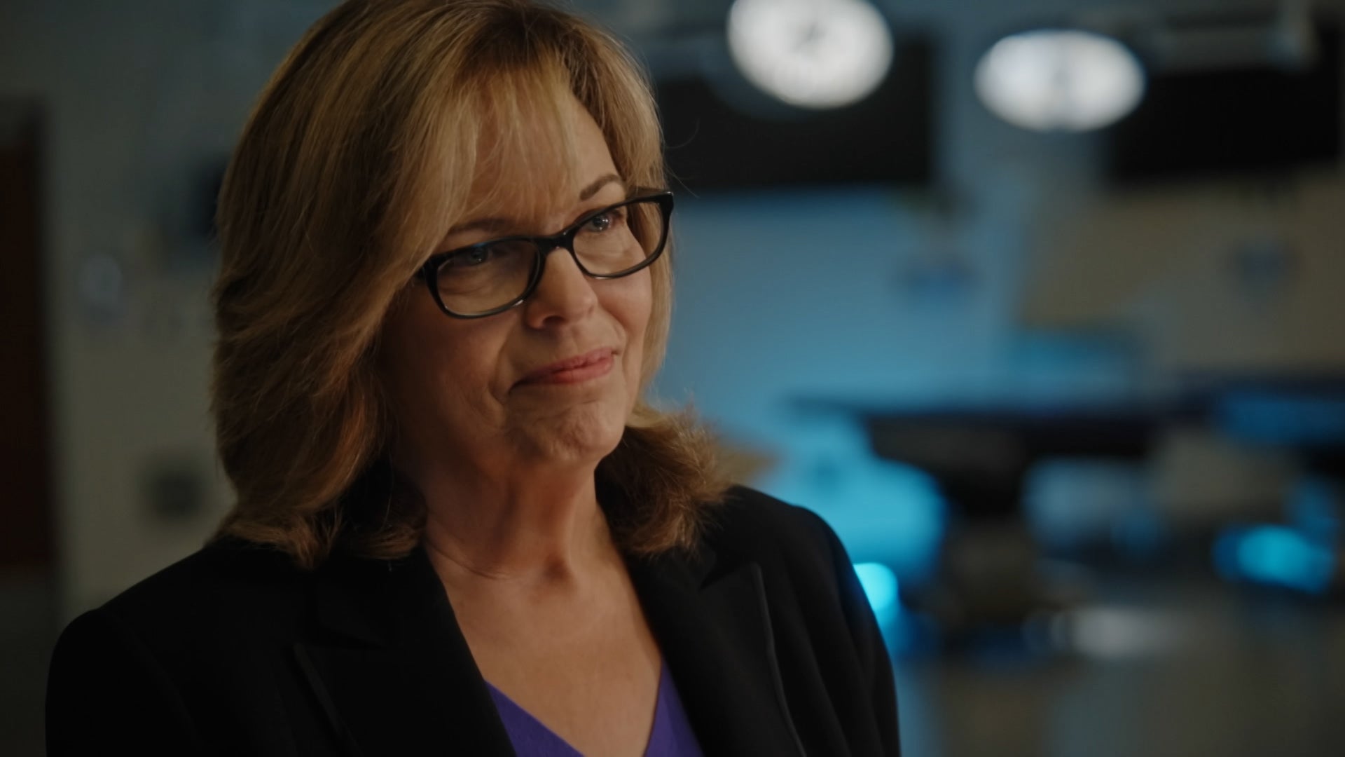 كرايم سين كونفيدانشيل الموسم 1 الحلقة 1 بحثي عن كايلي أنتوني