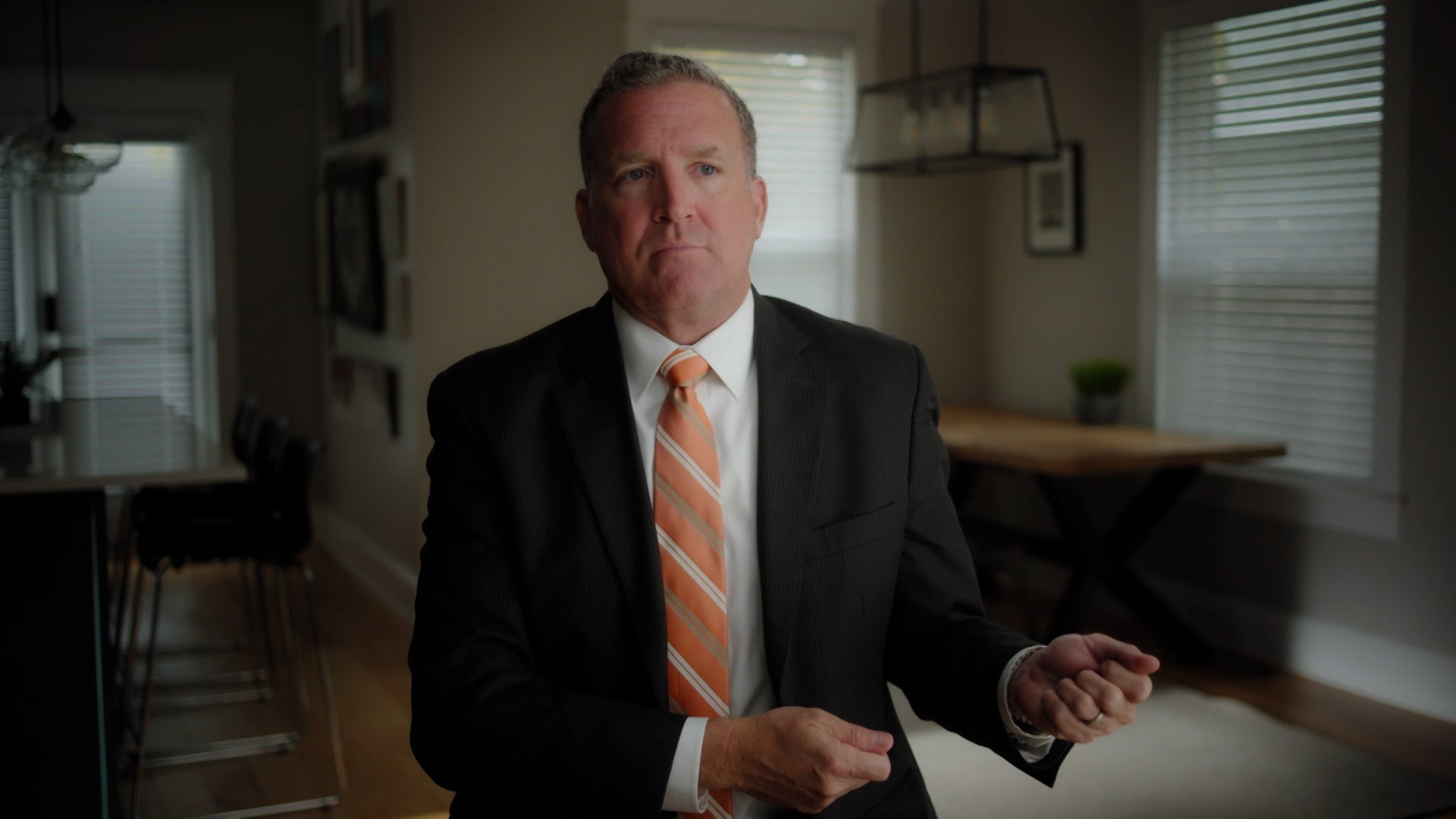 كرايم سين كونفيدانشيل الموسم 1 الحلقة 6 التصرف بشكل صحيح تجاه ريتشارد