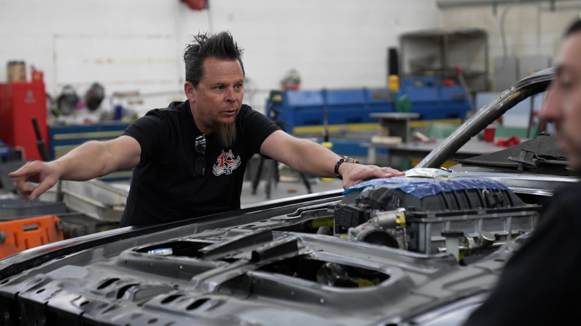 Kindig Customs Season 10 Episode 9 I Hart Challengers