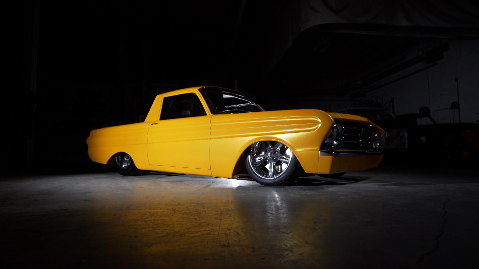 Kindig Customs Season 5 Episode 2 24 Karat Magic