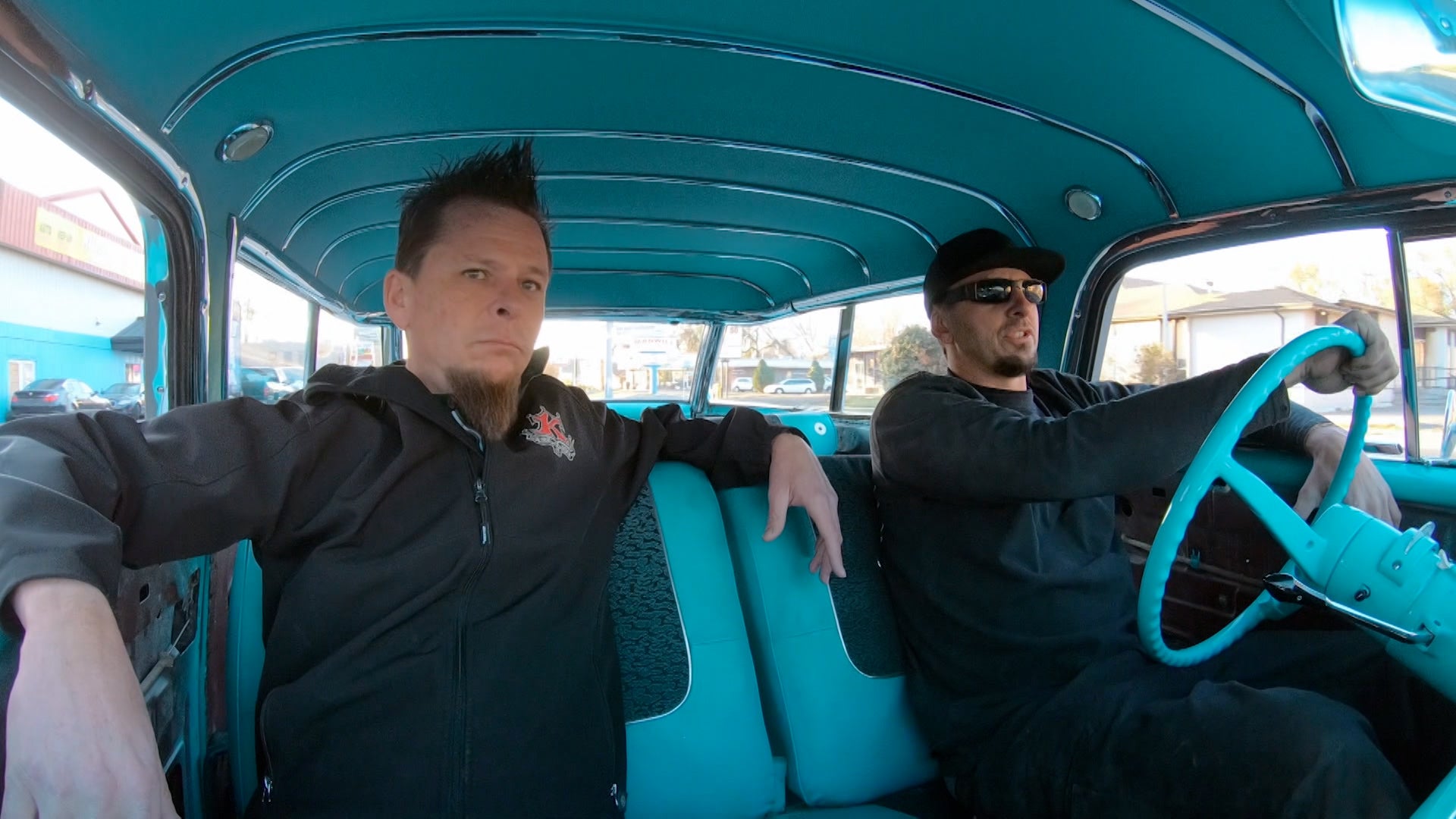 Kindig Customs Season 5 Episode 9 Where's the Gold, Paulie?