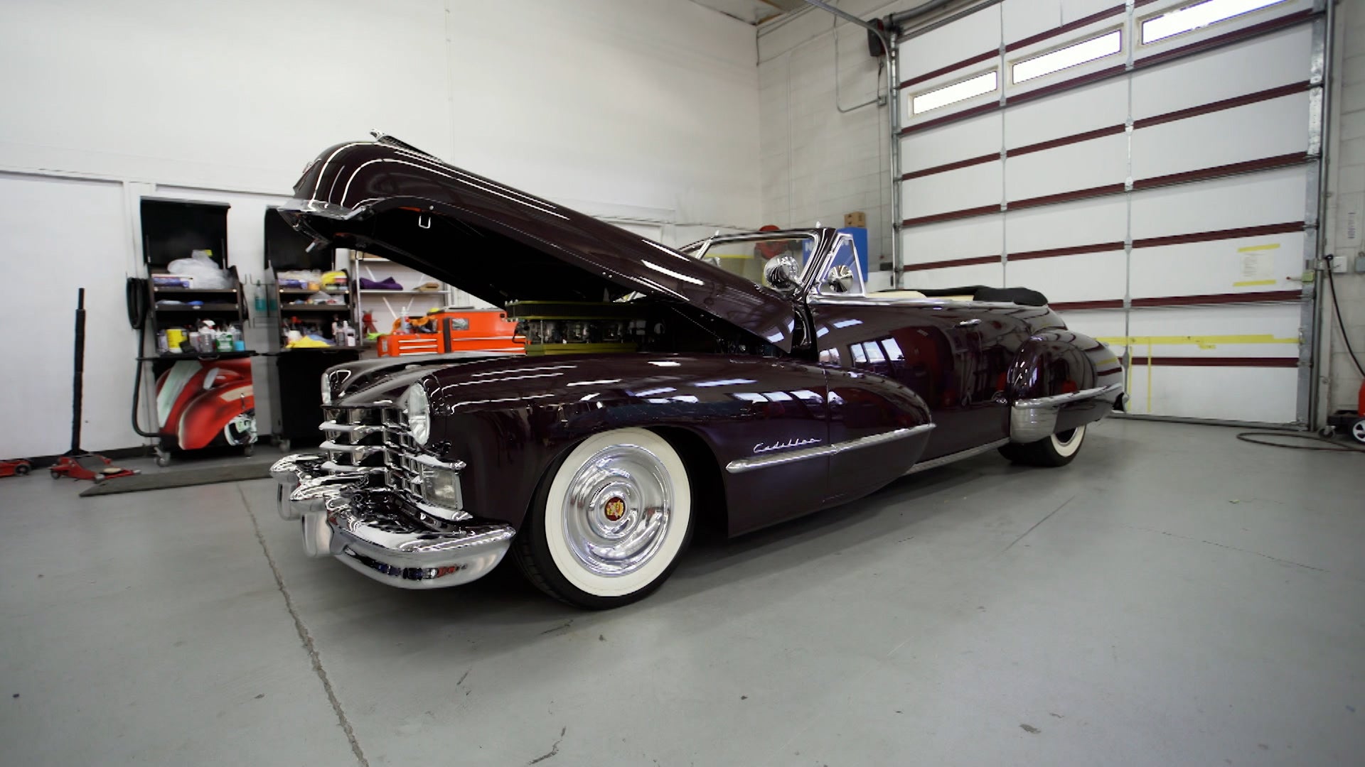 Kindig Customs Season 6 Episode 11 Updating a Classic