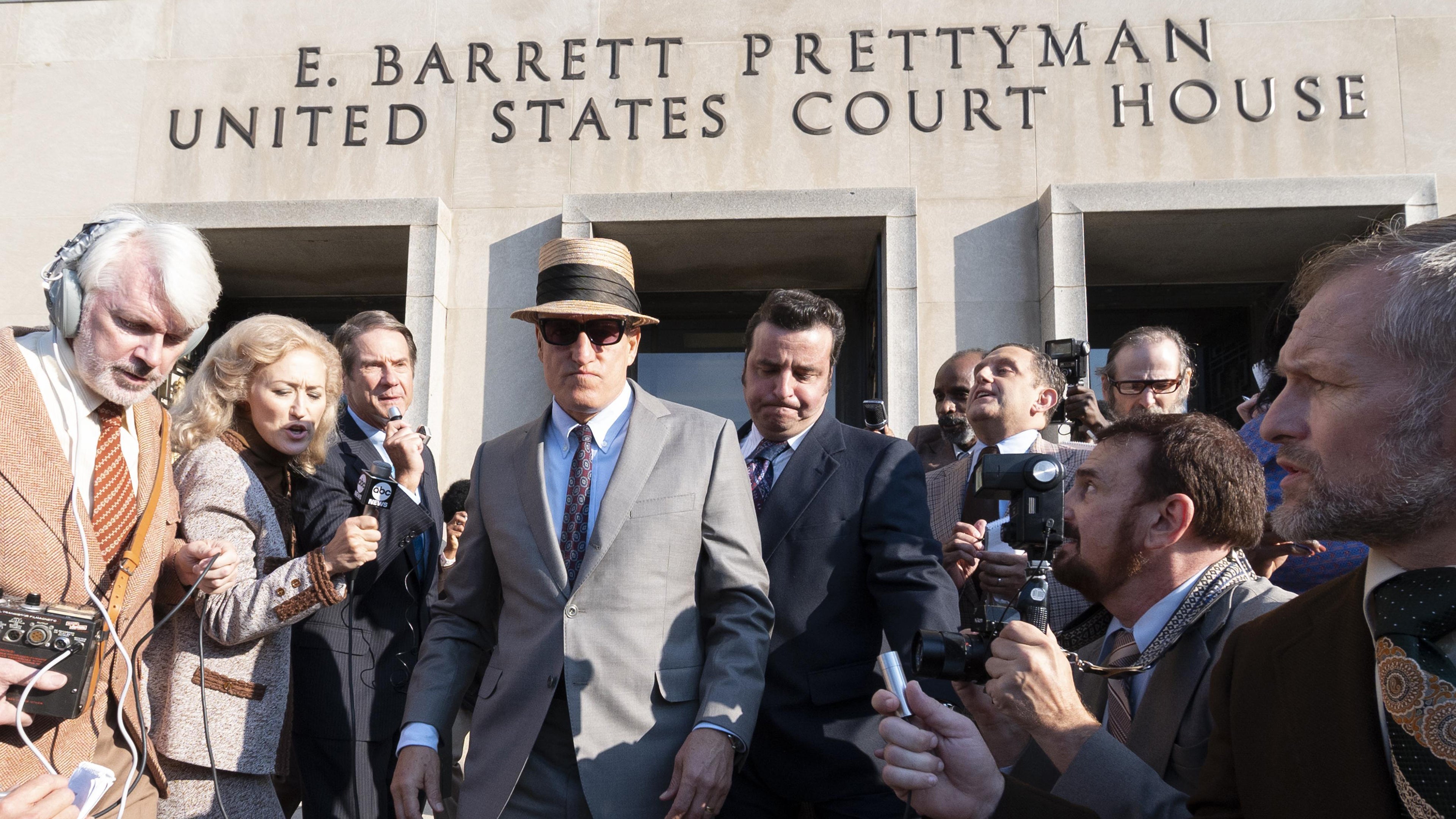 وايت هاوس بلمبرز الموسم 1 الحلقة 4 ذا رايترز وايف