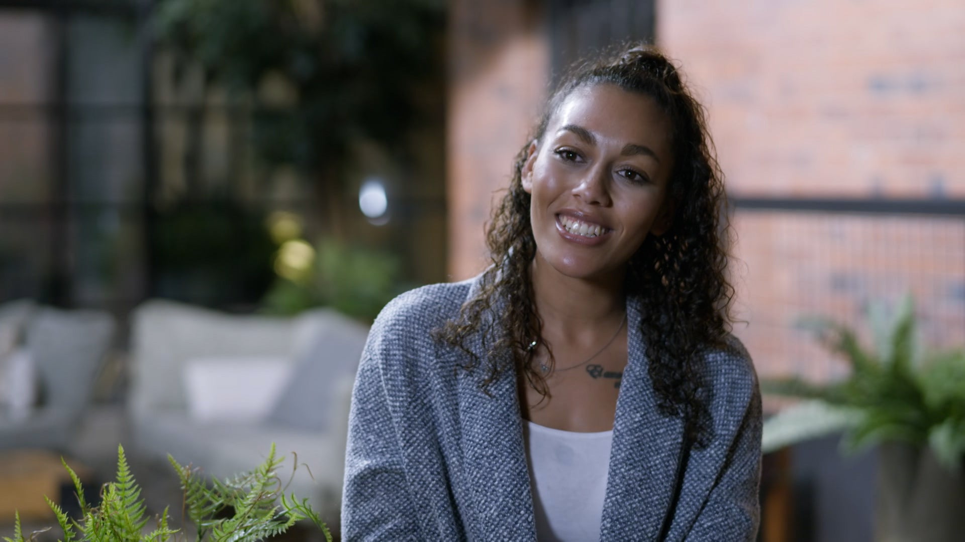 Flipping Fast Season 1 Episode 3 Chesterfield and Nottingham