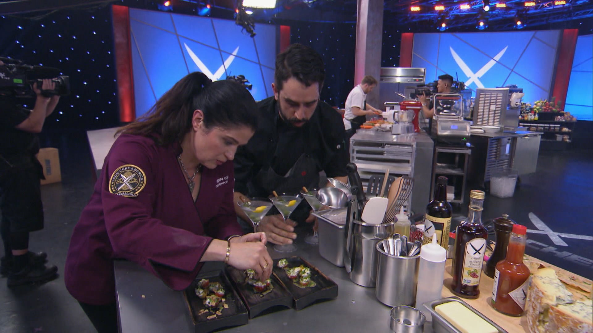 Iron Chef America Season 13 Episode 10 Guarnaschelli vs. Anderson