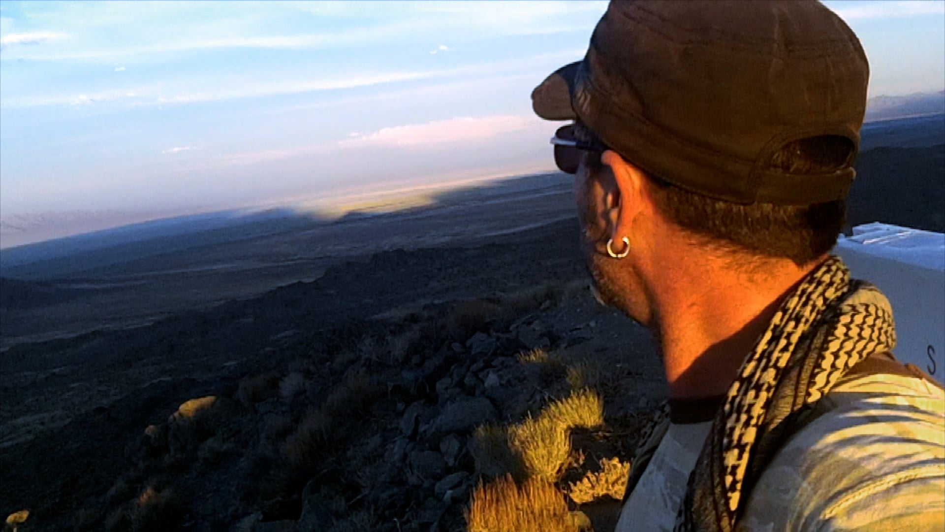 يو إف أو ويتنس الموسم 1 الحلقة 5 أليين هاي تاك