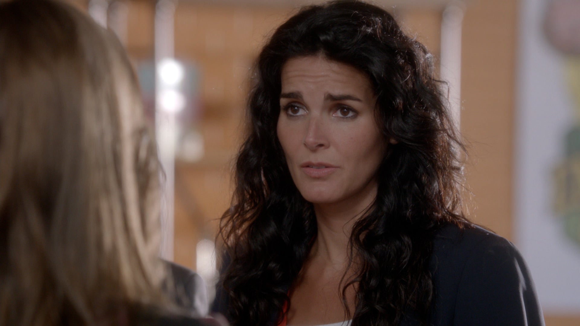 Rizzoli & Isles Season 3 Episode 14 Over/Under