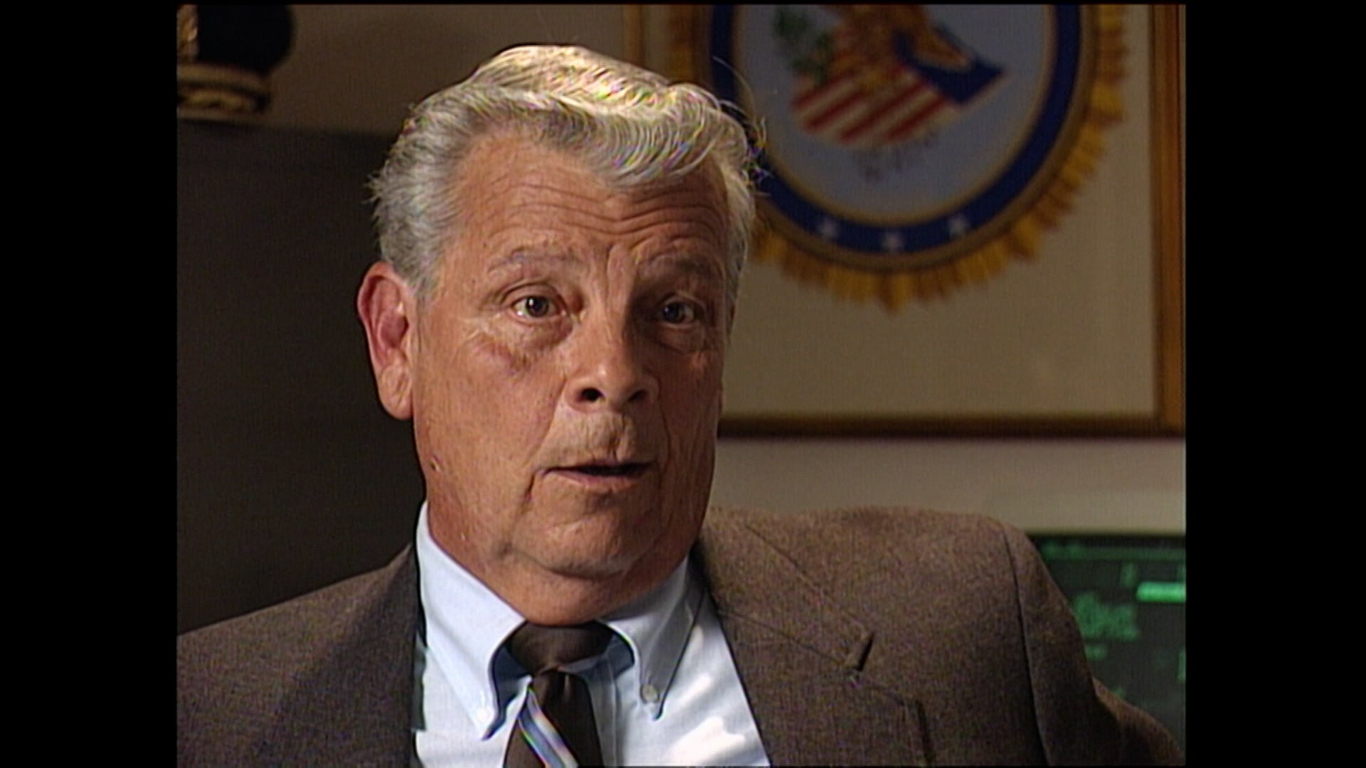 أتوبسي الموسم 1 الحلقة 1 فويسس فروم ذا ديد