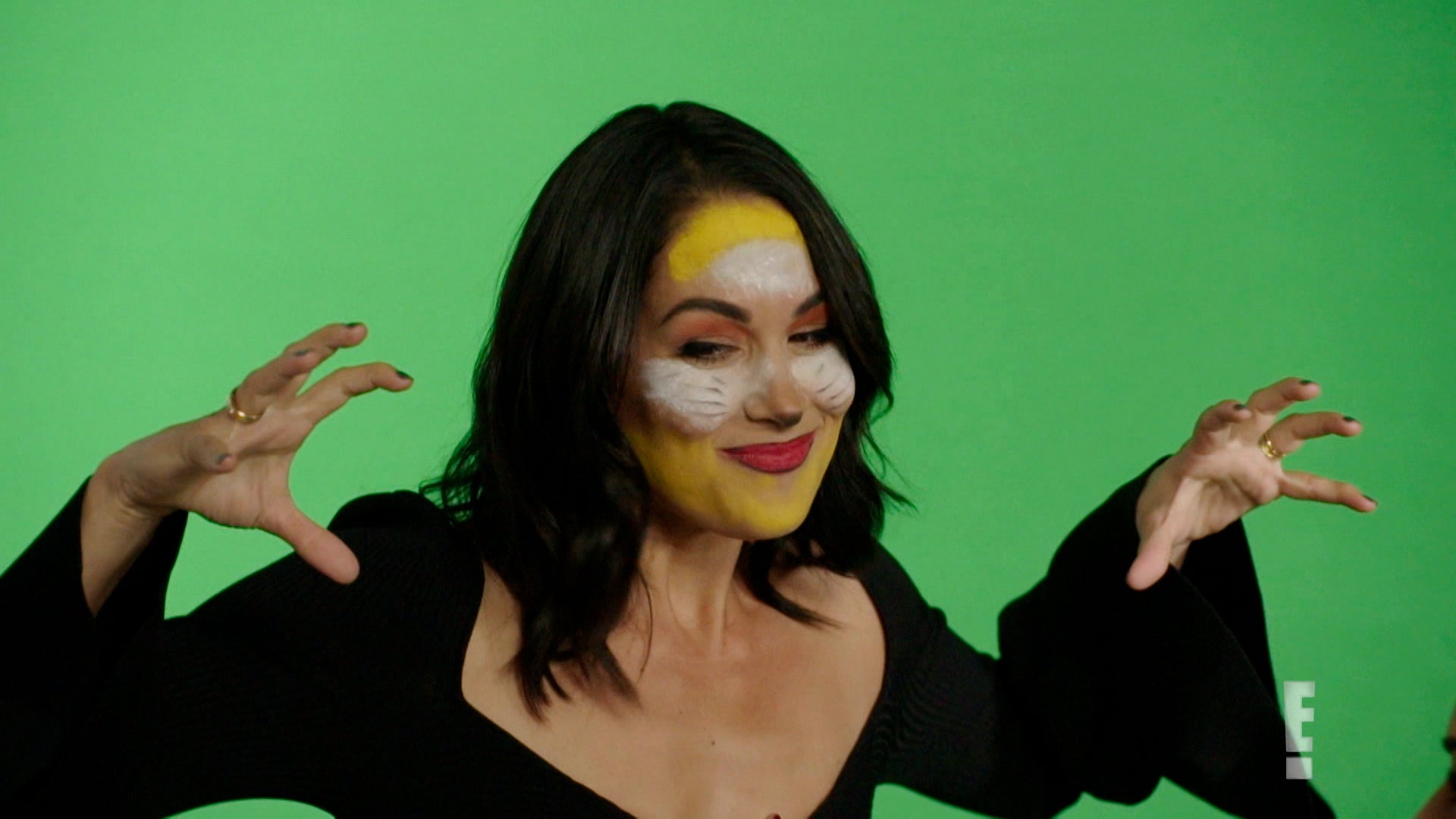 سيليبرتي برانك ورز الموسم 1 الحلقة 6 ذا بيلا توينز بري بيلا ضد نيكي بيلا