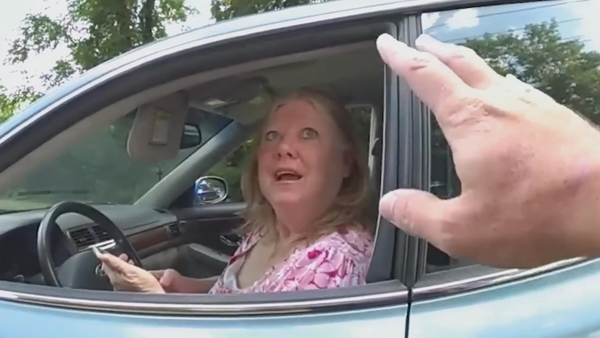 ماي سترينج أريست الموسم 1 الحلقة 2 كات ليديز لوك أب