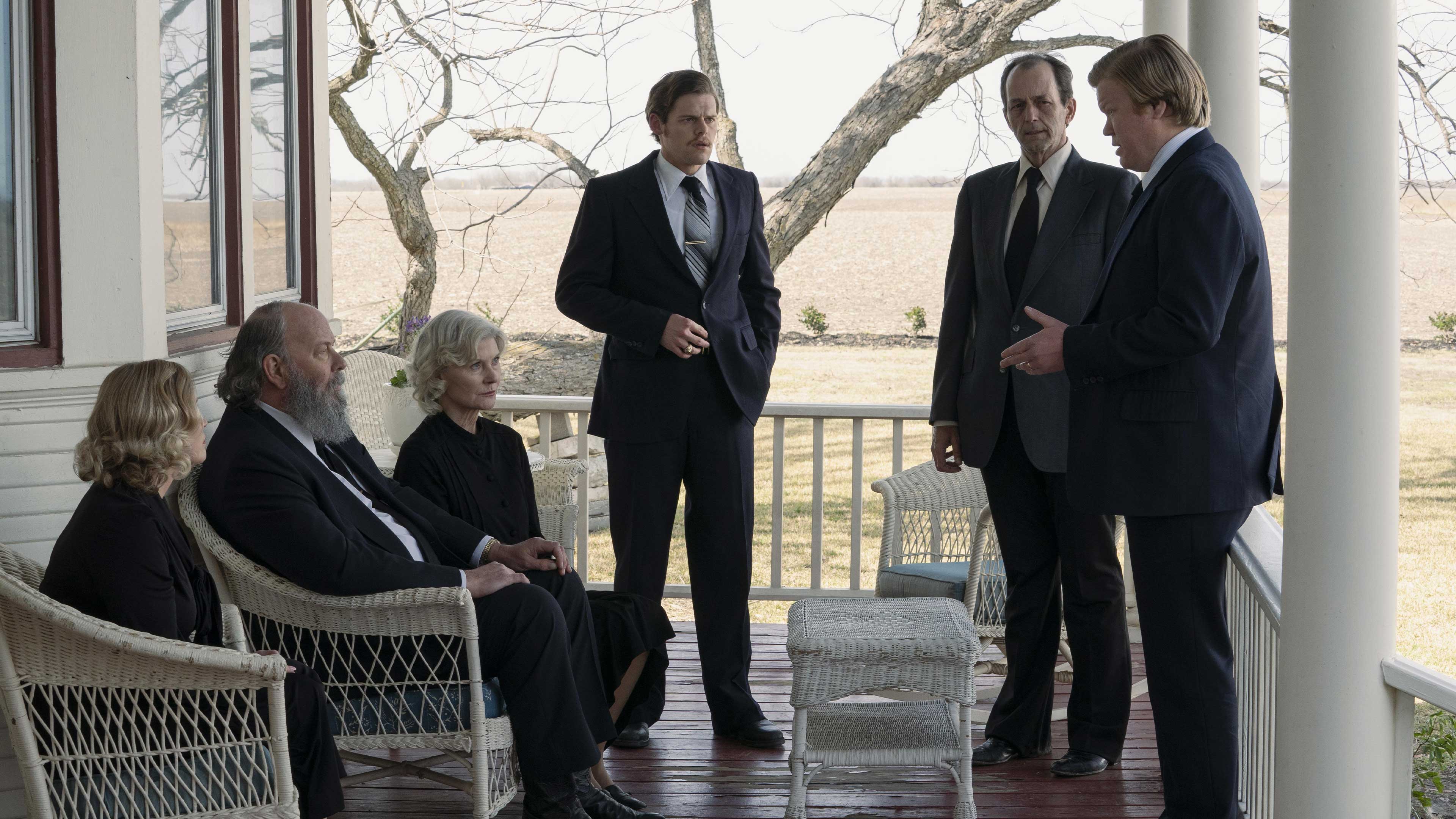 Love & Death Season 1 Episode 5 The Arrest