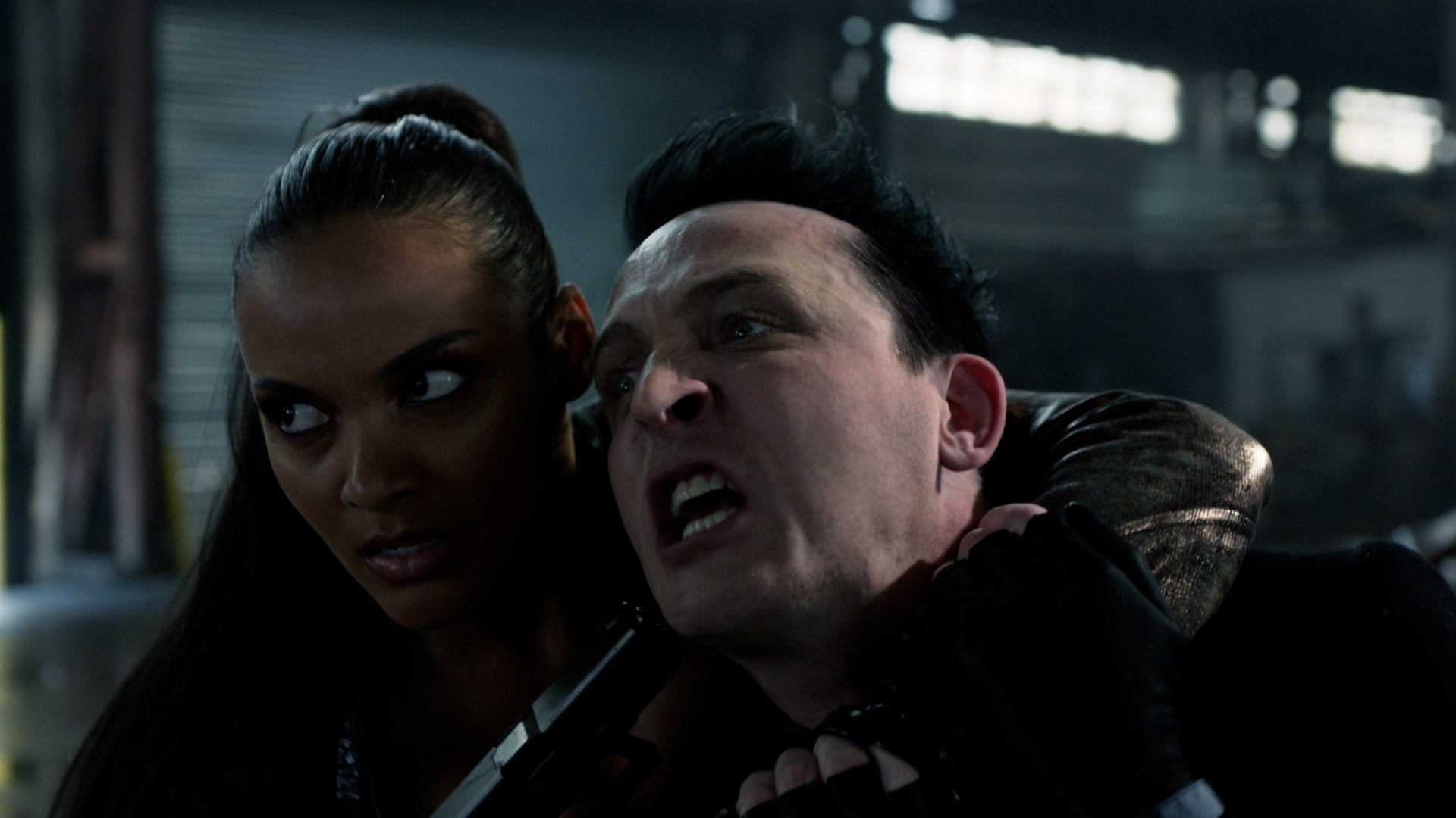 غوثام الموسم 5 الحلقة 1 العام صفر