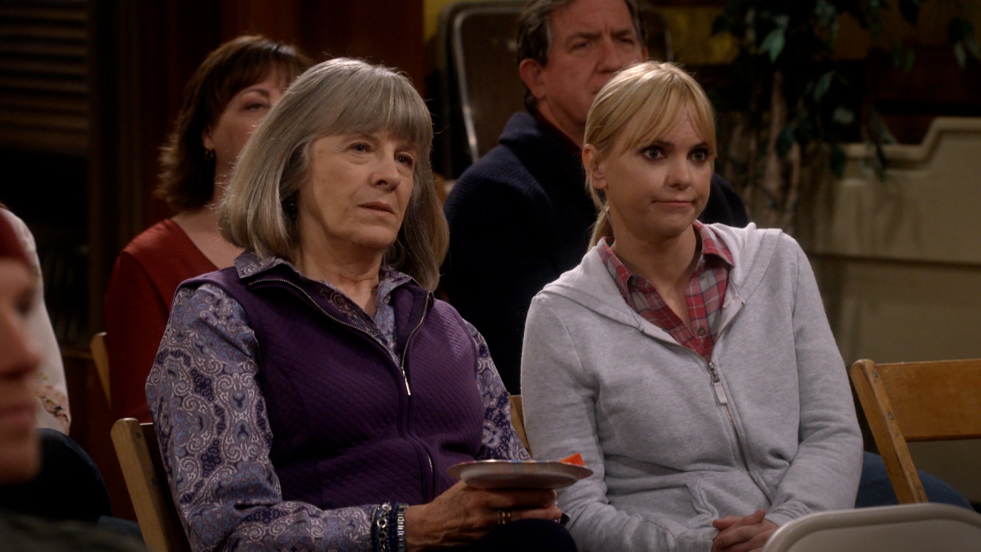 Mom Season 4 Episode 7 Cornbread and a Cashmere Onesie