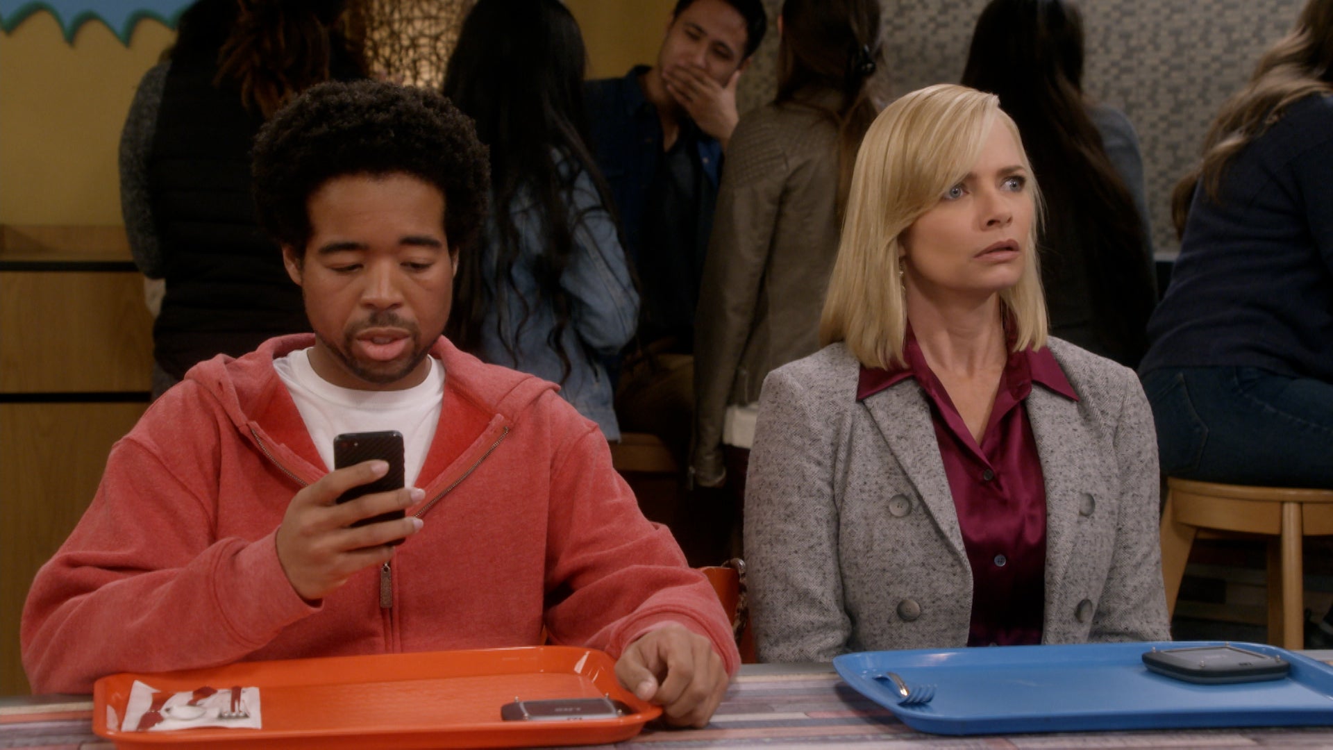 Mom Season 5 Episode 13 Pudding and a Screen Door