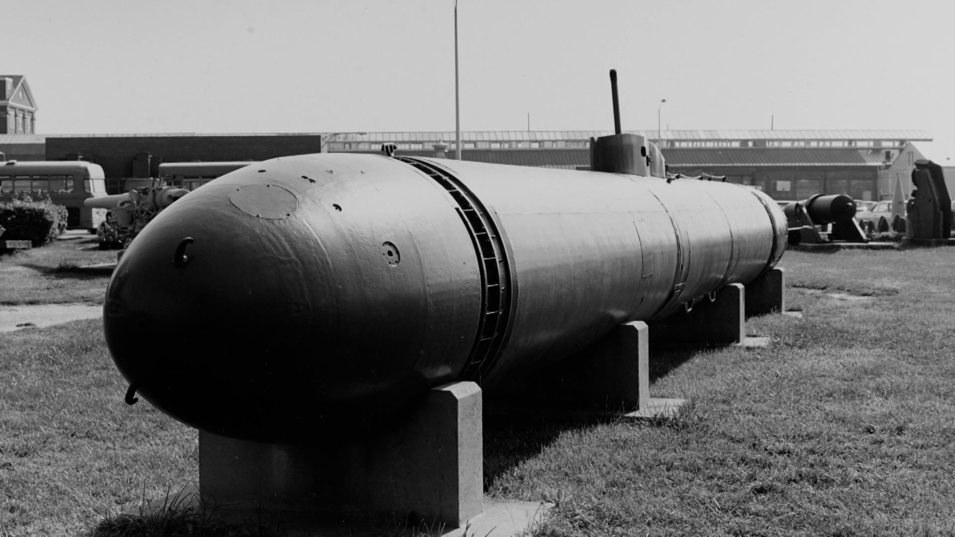 The Unbelievable With Dan Aykroyd Season 2 Episode 8 Unconventional Weapons