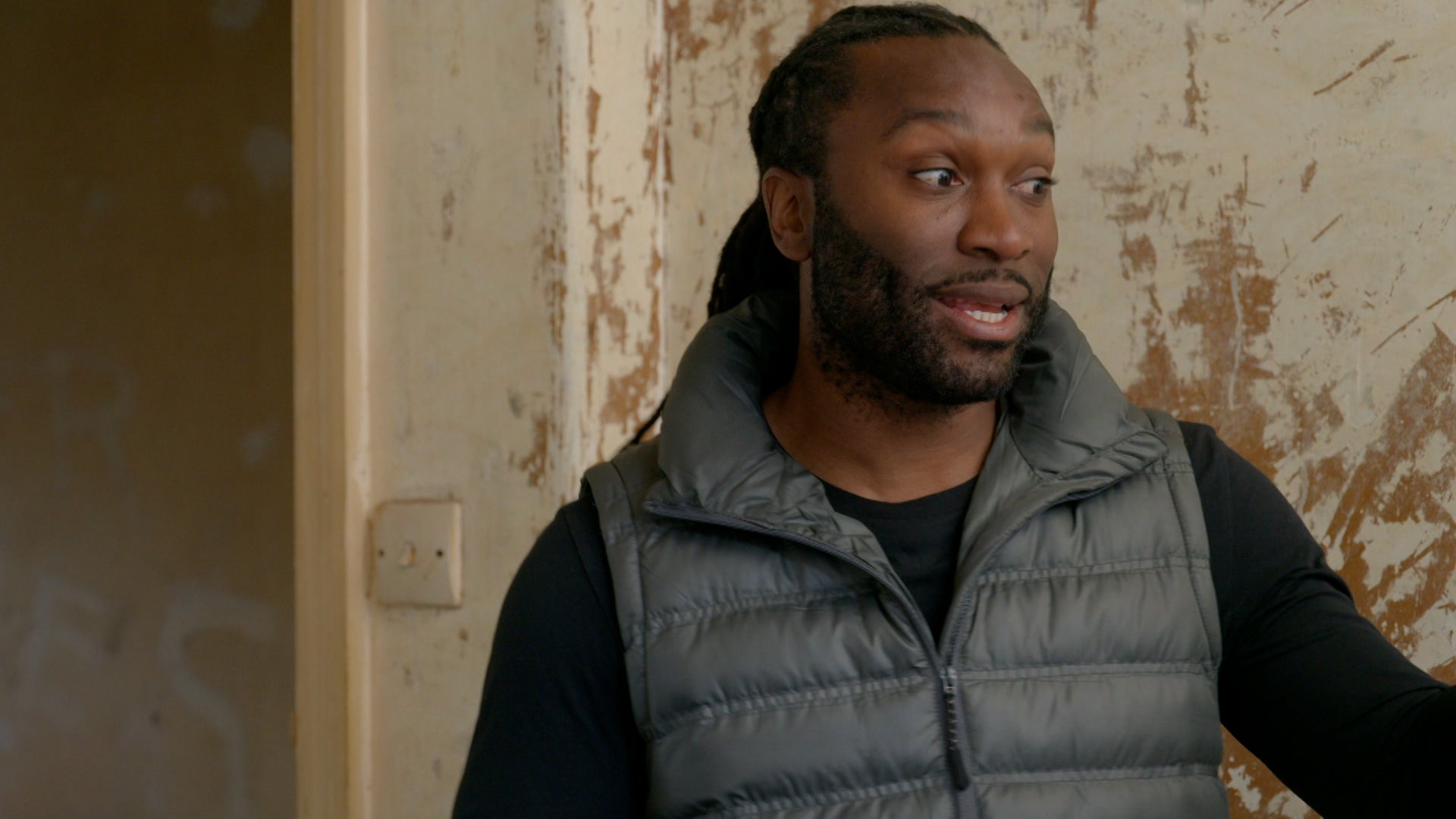 وورست هاوس أون ذا ستريت الموسم 1 الحلقة 2 يورك