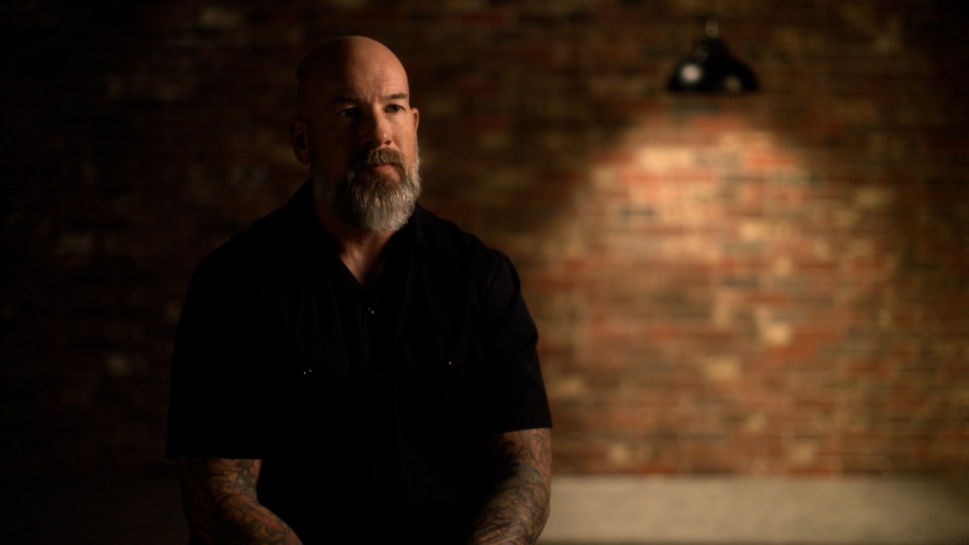 أندركوفر: كوت أون تيب الموسم 1 الحلقة 6 سمول تاونز، بيغ كرايمز