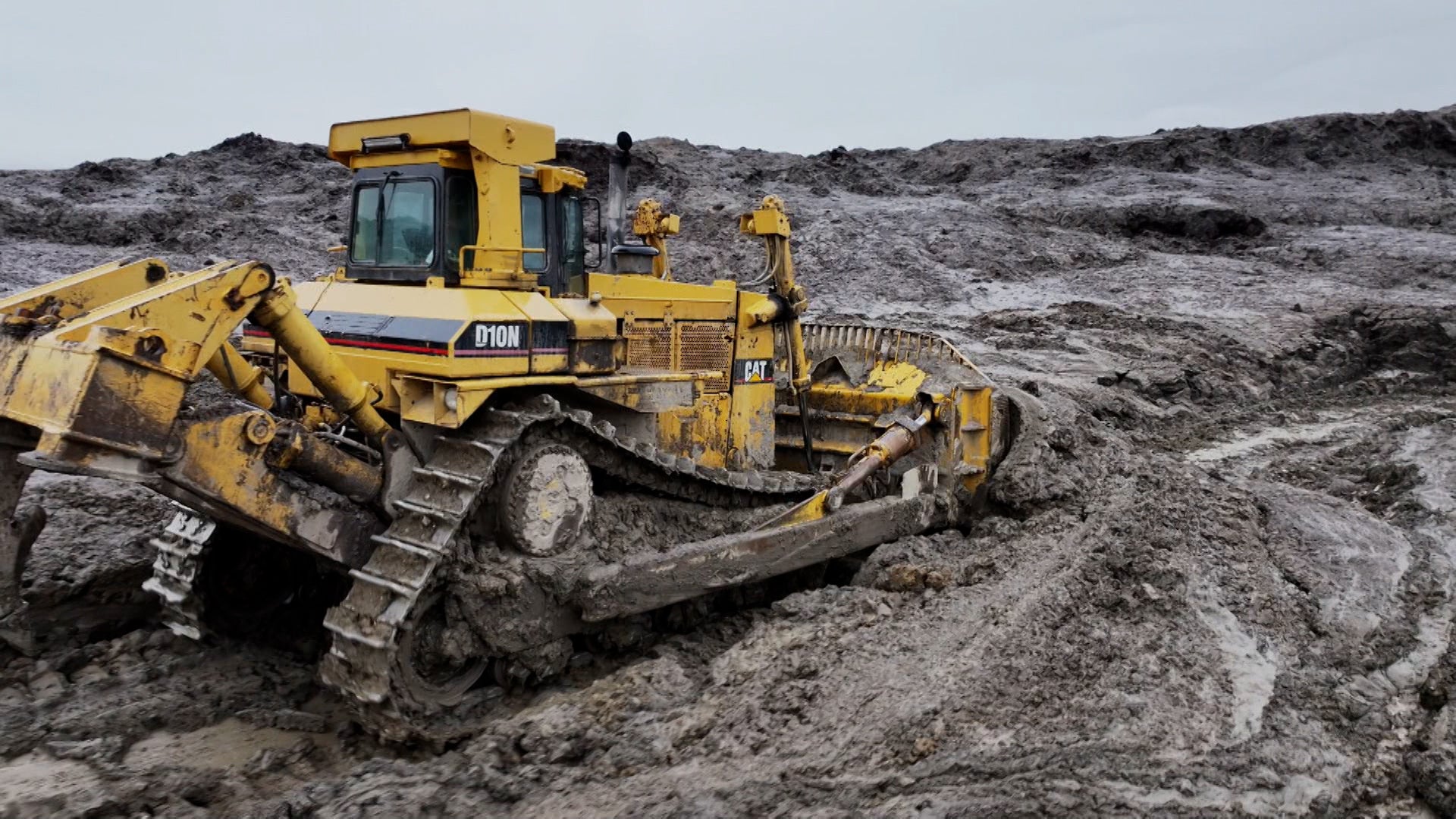 Hoffman Family Gold Season 2 Episode 6 Deep Mud, Deeper State