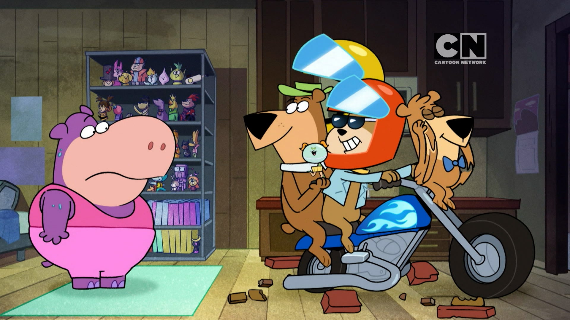 Jellystone! Season 2 Episode 10 It's A Mad Mad Mad Rat Race