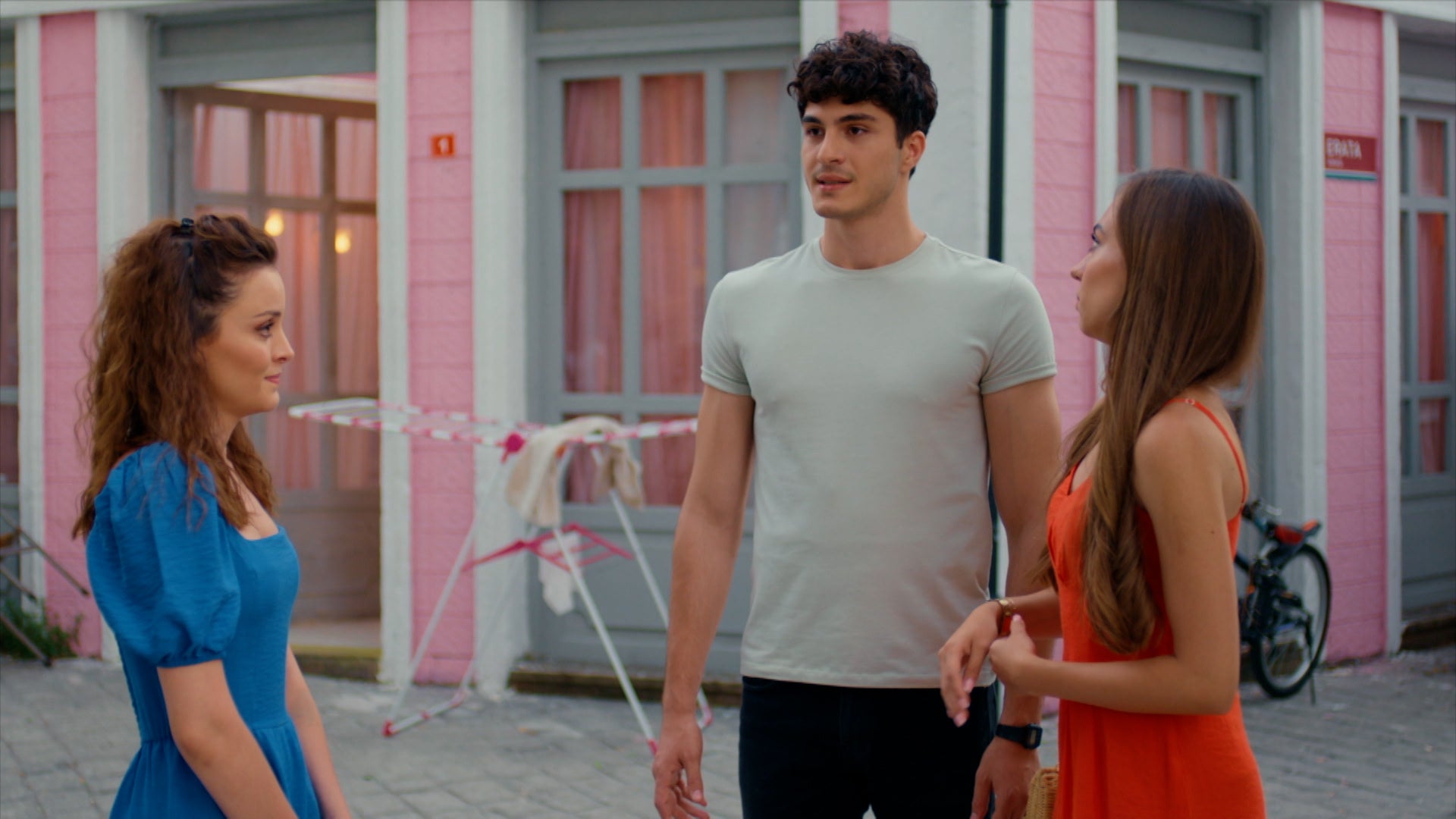 Hekayet Zawaj Season 1 Episode 22 Episode 22
