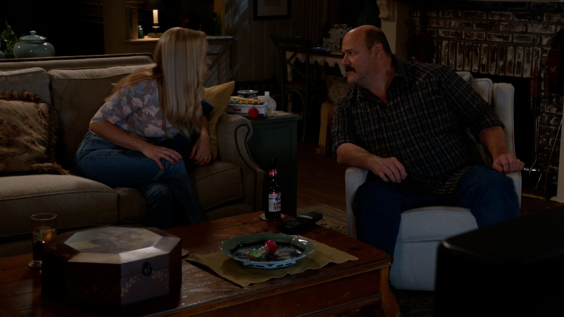 Georgie and Mandy's First Marriage Season 1 Episode 19 Snitch v. Deadbeat