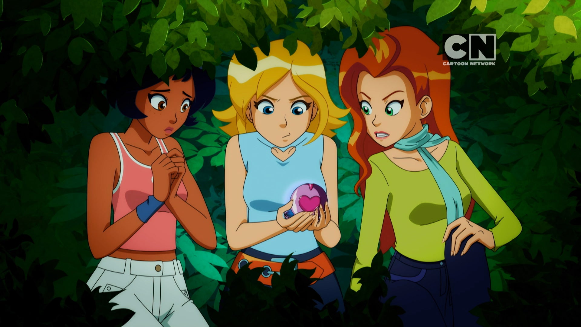 Totally Spies! Season 7 Episode 8 Mega Moon Cheese