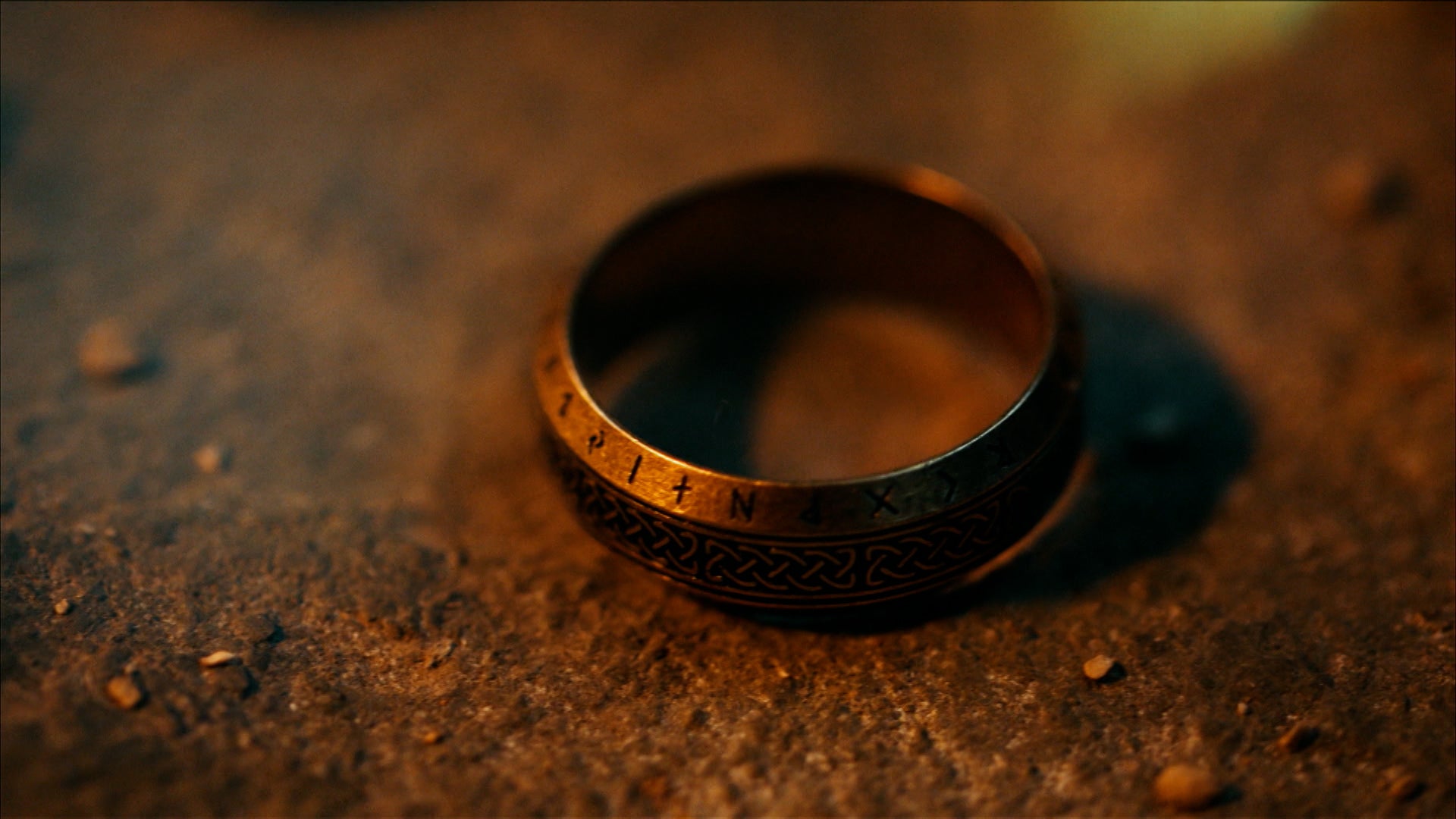 Holy Marvels With Dennis Quaid Season 1 Episode 8 Mystifying Cursed Objects