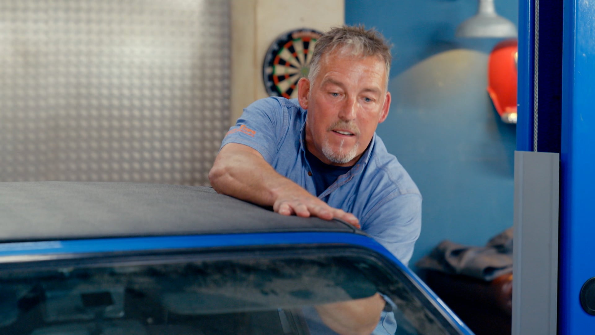 Wheeler Dealers Season 17 Episode 1 Ford Escort XR3i