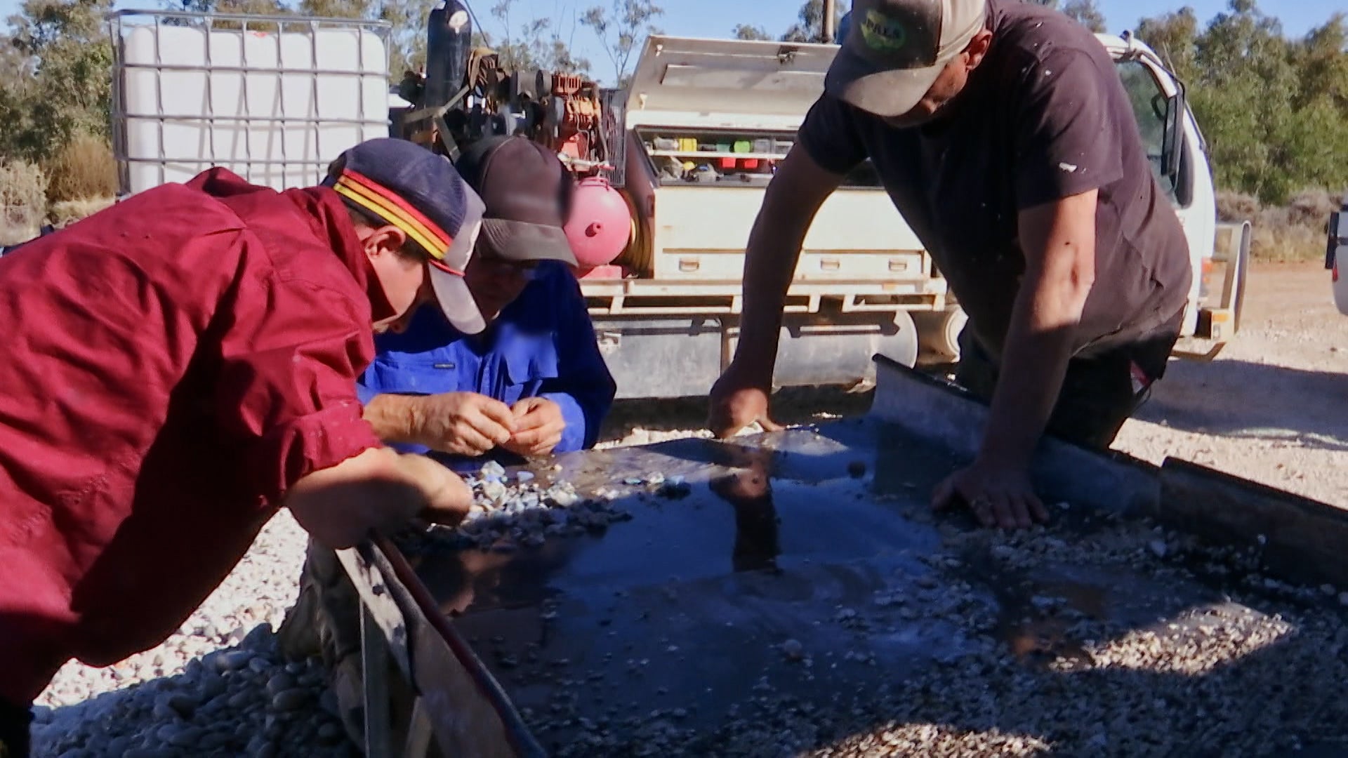 Outback Opal Hunters Season 7 Episode 14 Bench Marks