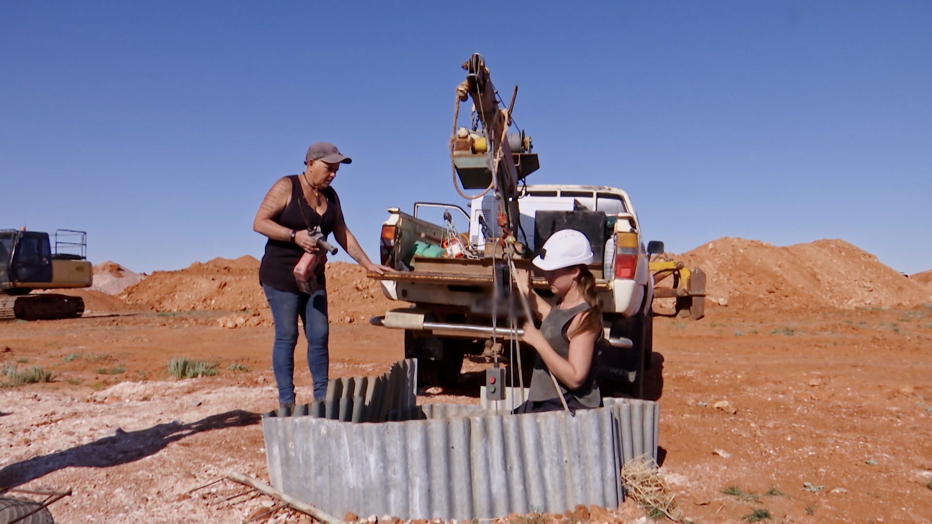 Outback Opal Hunters Season 7 Episode 16 New Digs