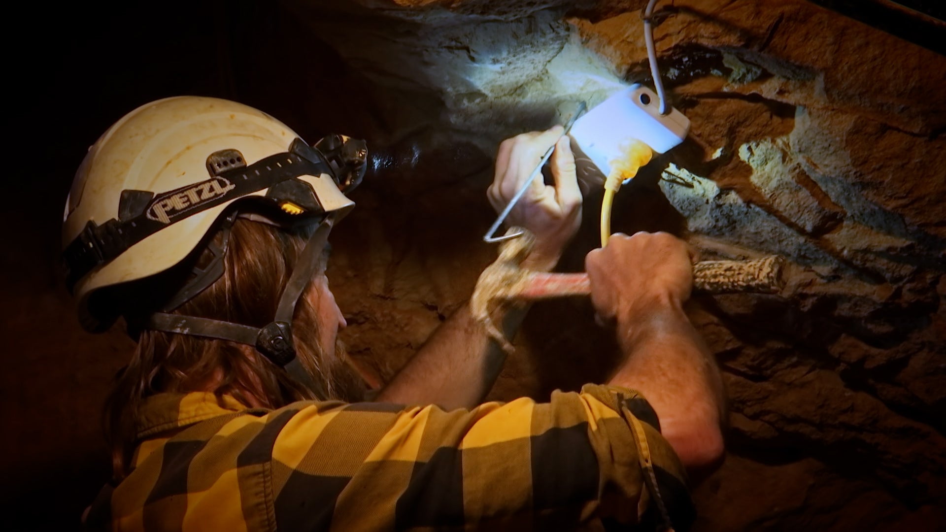 Outback Opal Hunters Season 6 Episode 12 The Solar System