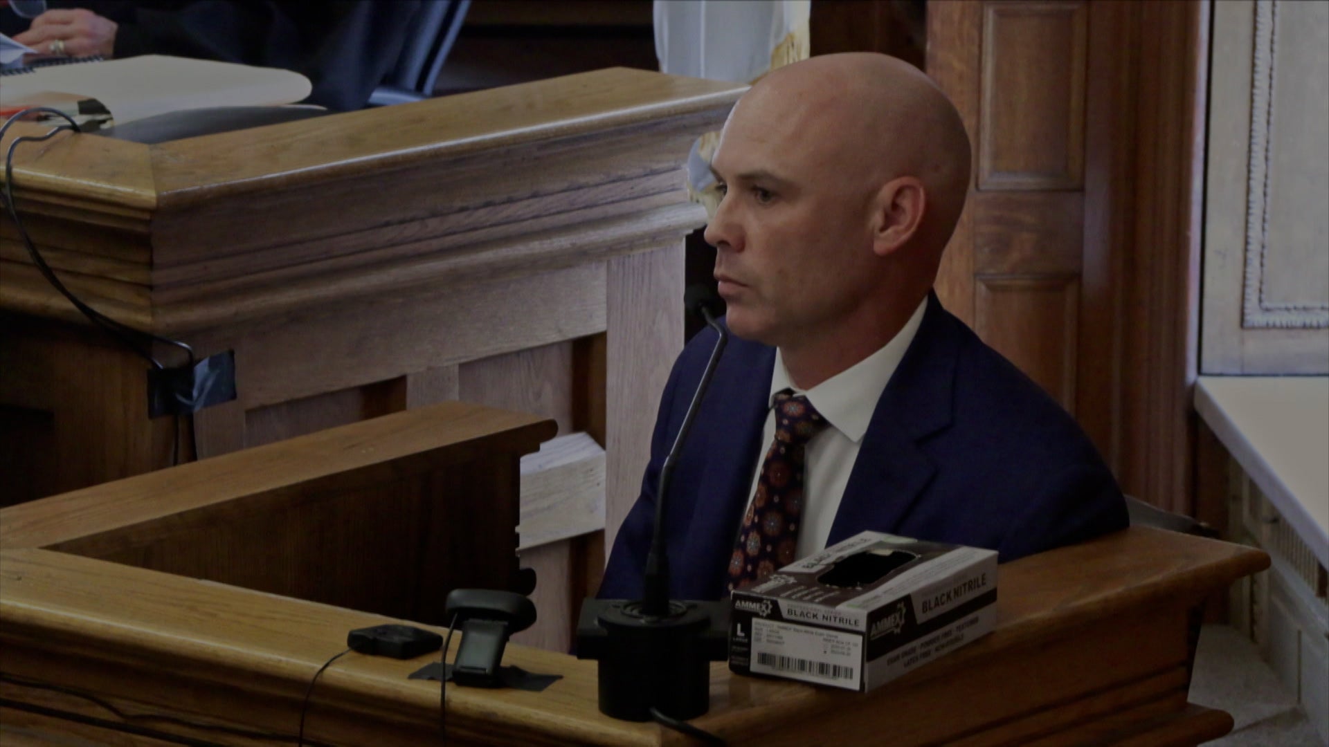 إيه بودي إن ذا سنو: ذا ترايل أوف كارين ريد الموسم 1 الحلقة 5 الحكم