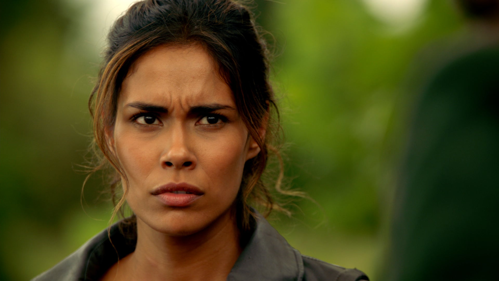 Revolution Season 1 Episode 8 Ties That Bind