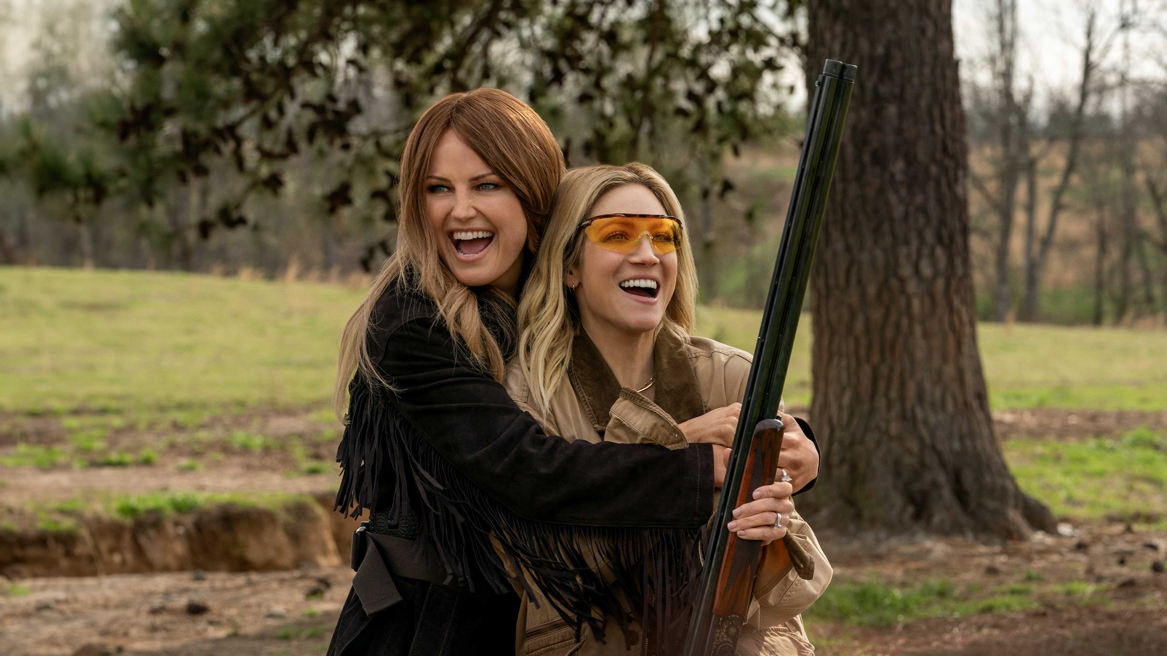 The Hunting Wives Season 1 Episode 1 Strange And Unfamiliar Places