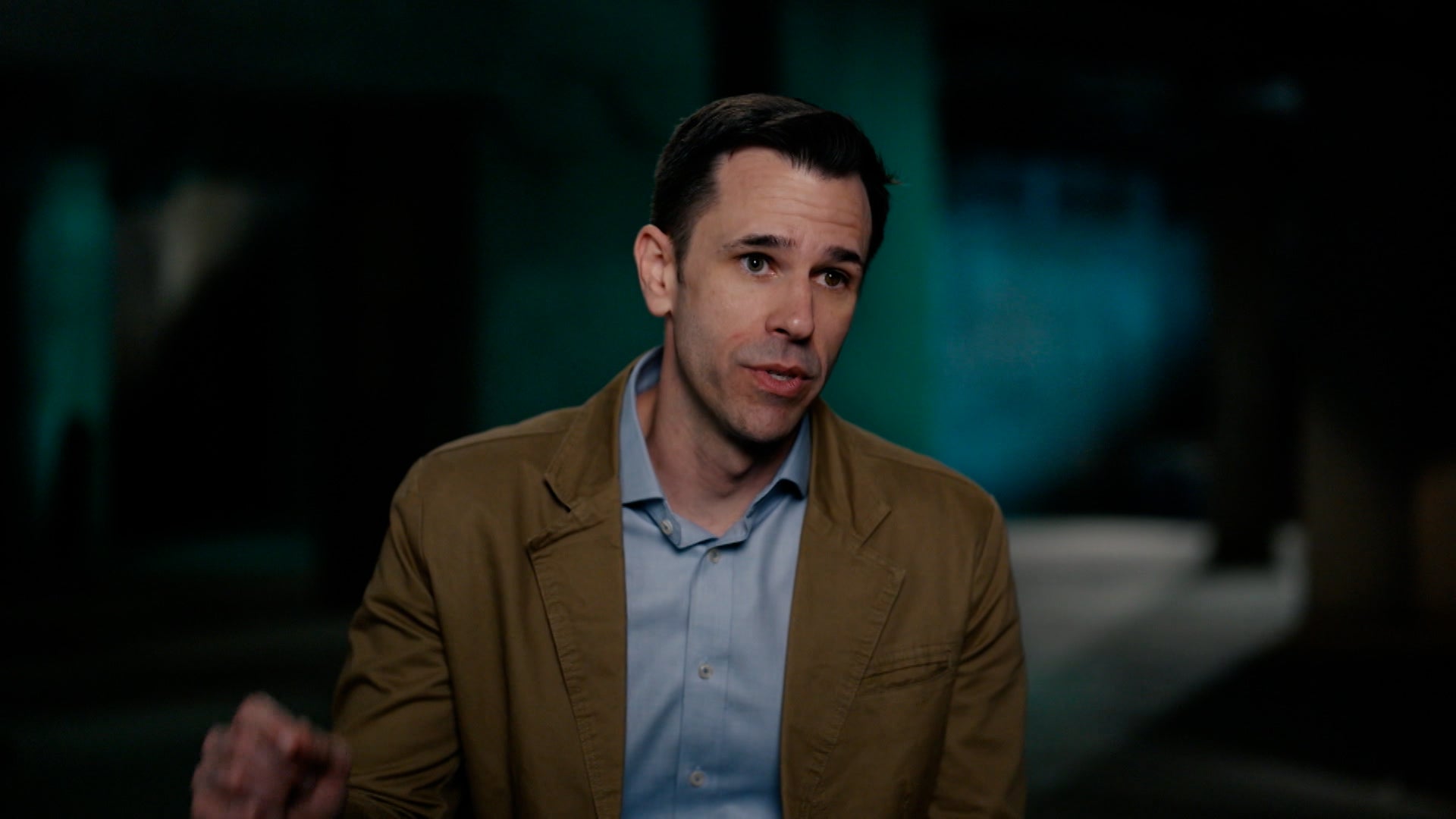 سيكرتس ديكلاسيفايد ويذ ديفيد ديكوفني الموسم 1 الحلقة 6 عمليات التخفي