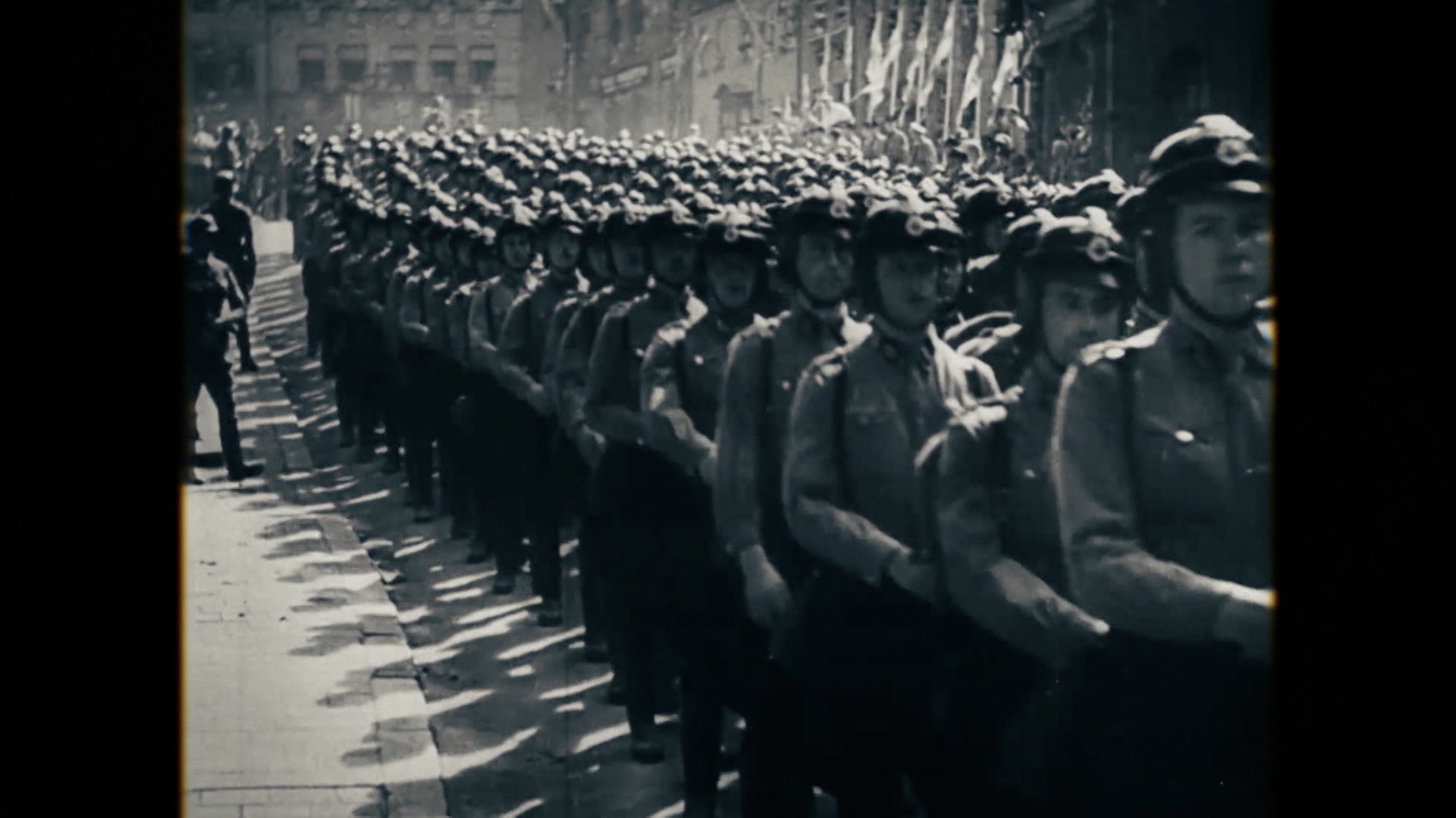 سيكرتس ديكلاسيفايد ويذ ديفيد ديكوفني الموسم 1 الحلقة 10 تحالفات سيئة