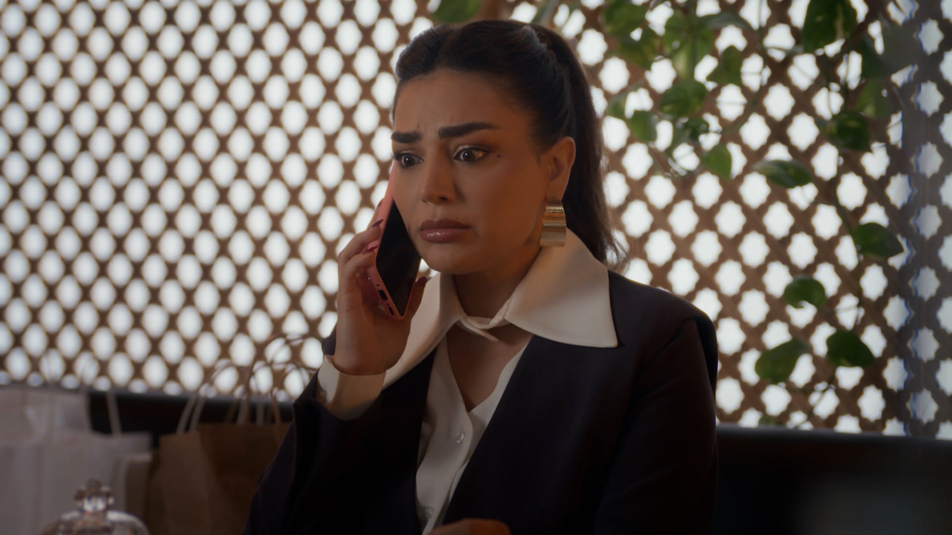 One Last Sin - Khatia Akhira Season 1 Episode 28 Episode 28