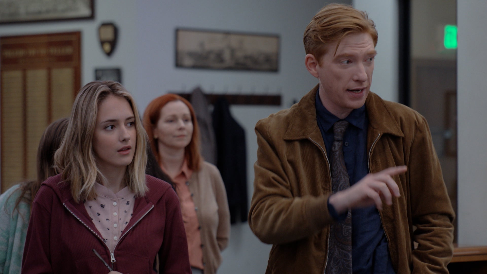 ذا بيبر الموسم 1 الحلقة 4 المدونة ضد الصحيفة